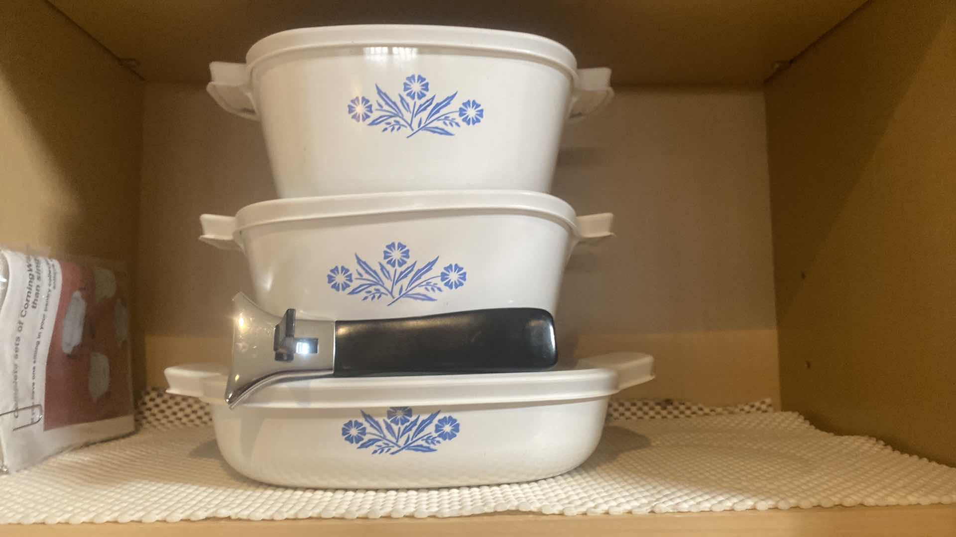 View 2 of CONTENTS OF CABINET - 7 CORNING WEAR BLUE CORNFLOWER
