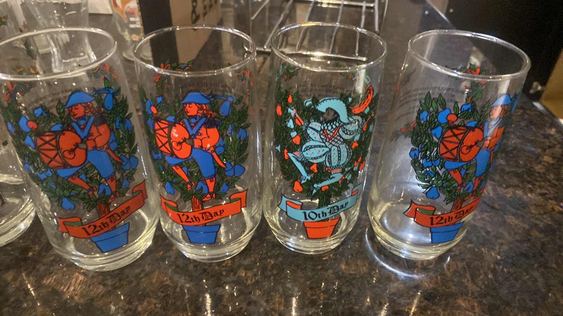 View 4 of VINTAGE PEPSI HOLIDAY GLASSES (16)