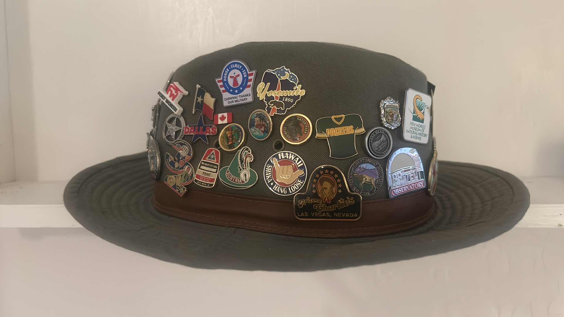 View 2 of MEN’S HAT WITH PIN COLLECTION