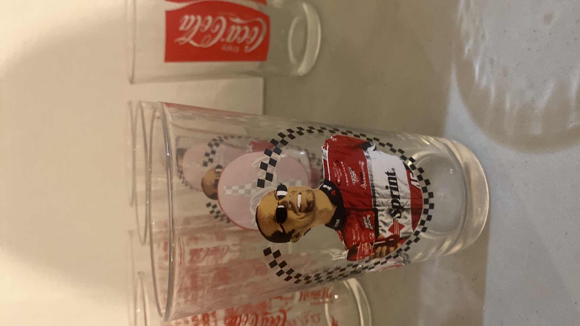 View 4 of VINTAGE COCA-COLA AND PEPSI GLASSES (12)