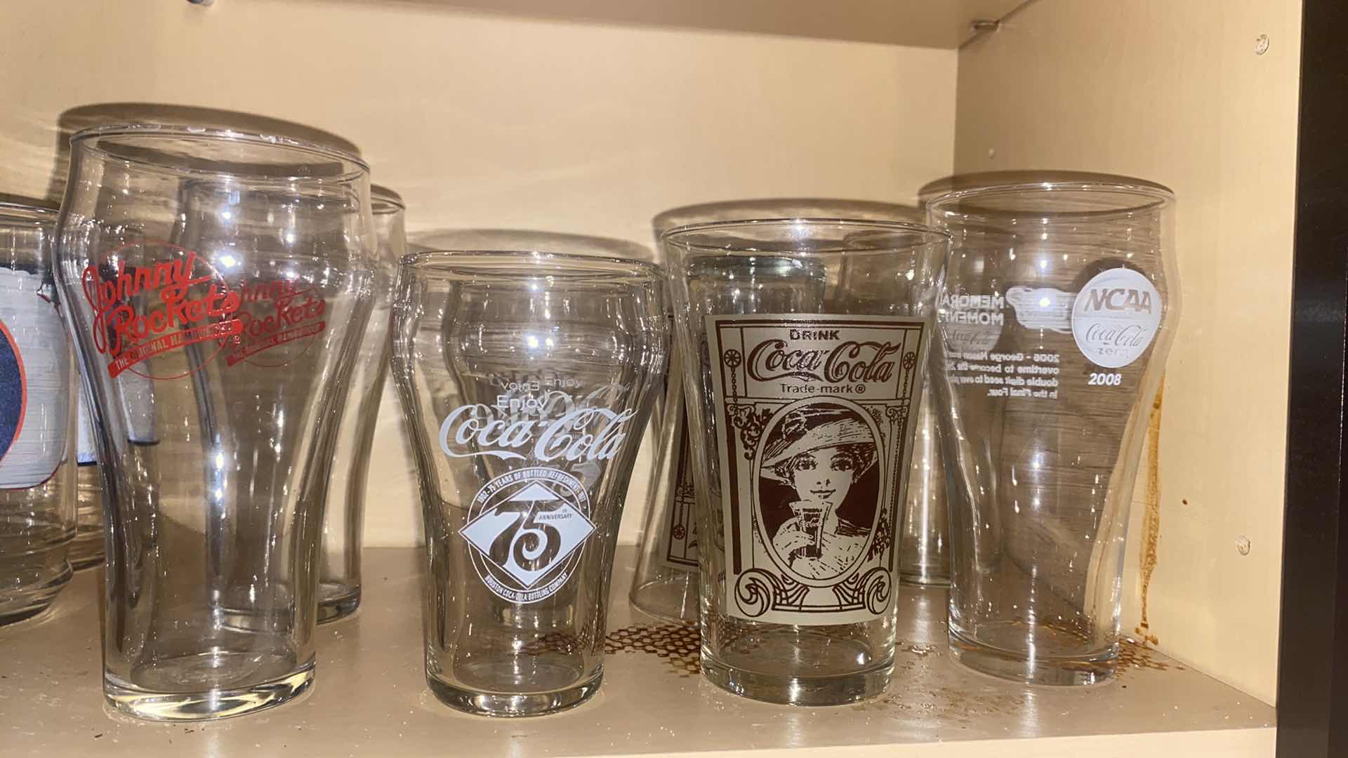 View 2 of CONTENTS OF CABINET – VINTAGE COCA-COLA GLASSES (20)