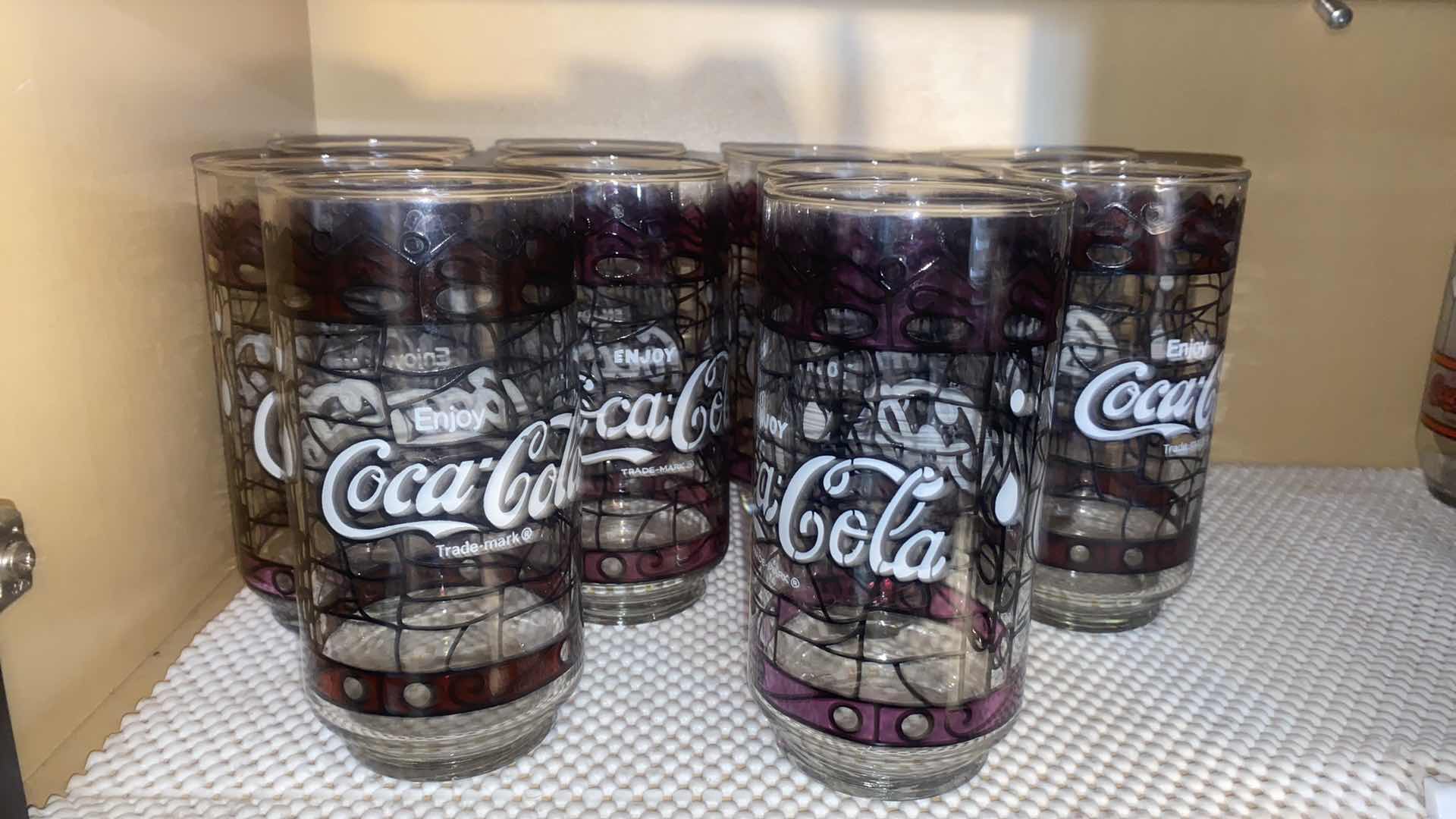 View 3 of CONTENTS OF CABINET VINTAGE COCA-COLA GLASSES (21)