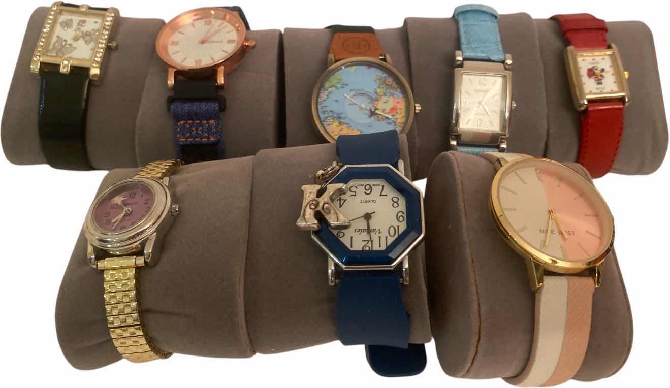 View 1 of WOMEN’S FASHION WATCHES (8)