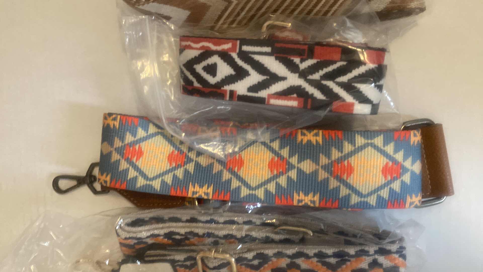View 3 of HANDBAG STRAPS (7)