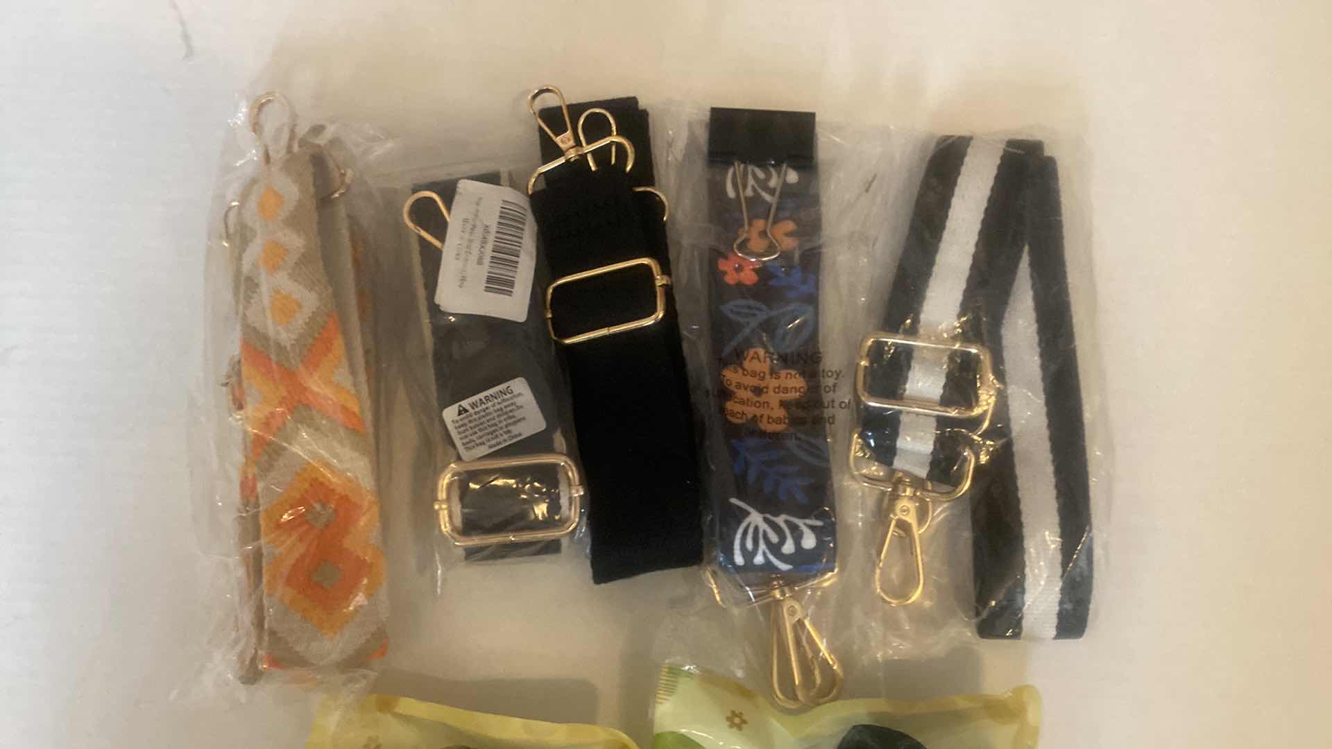 View 3 of HANDBAG STRAPS (7)