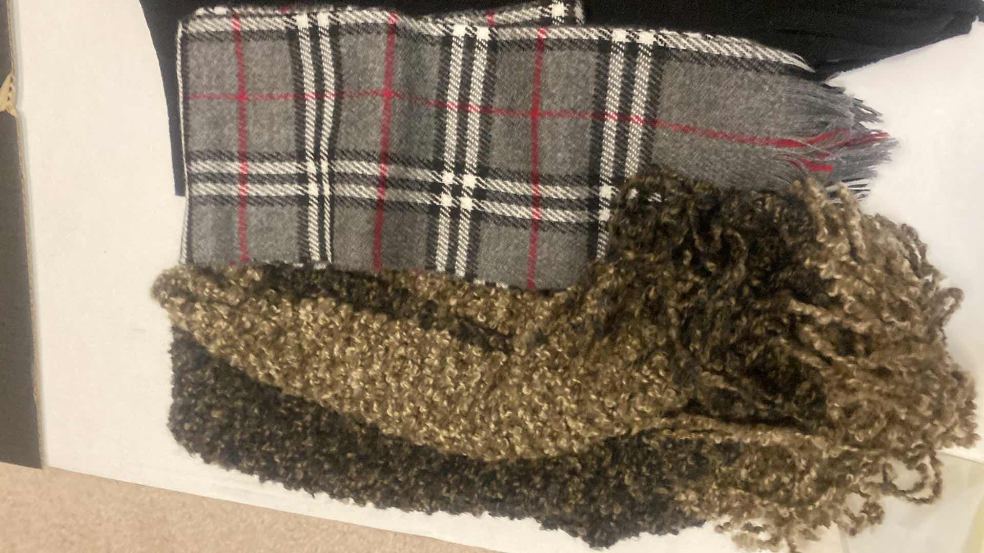 View 2 of WINTER SCARVES AND GLOVES (6)