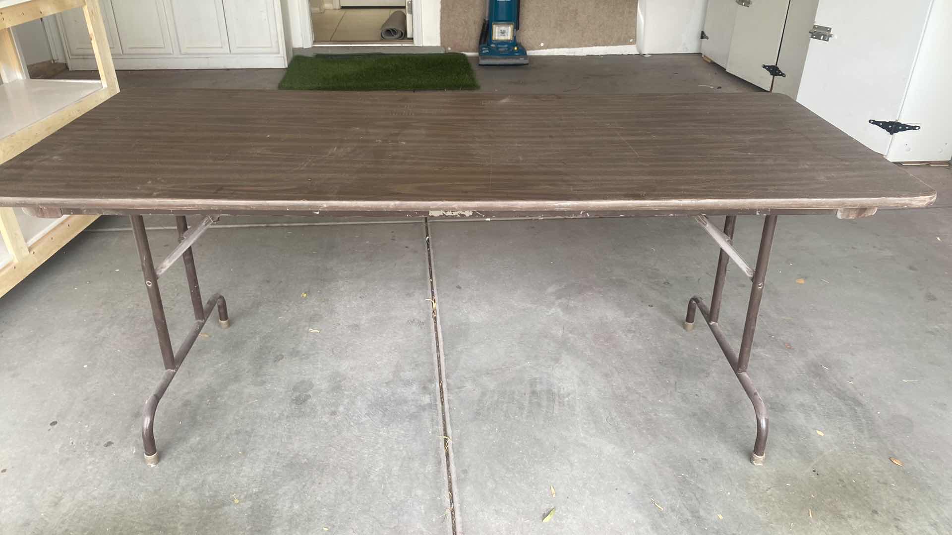 View 3 of FOLDING BANQUET TABLE 6 FEET