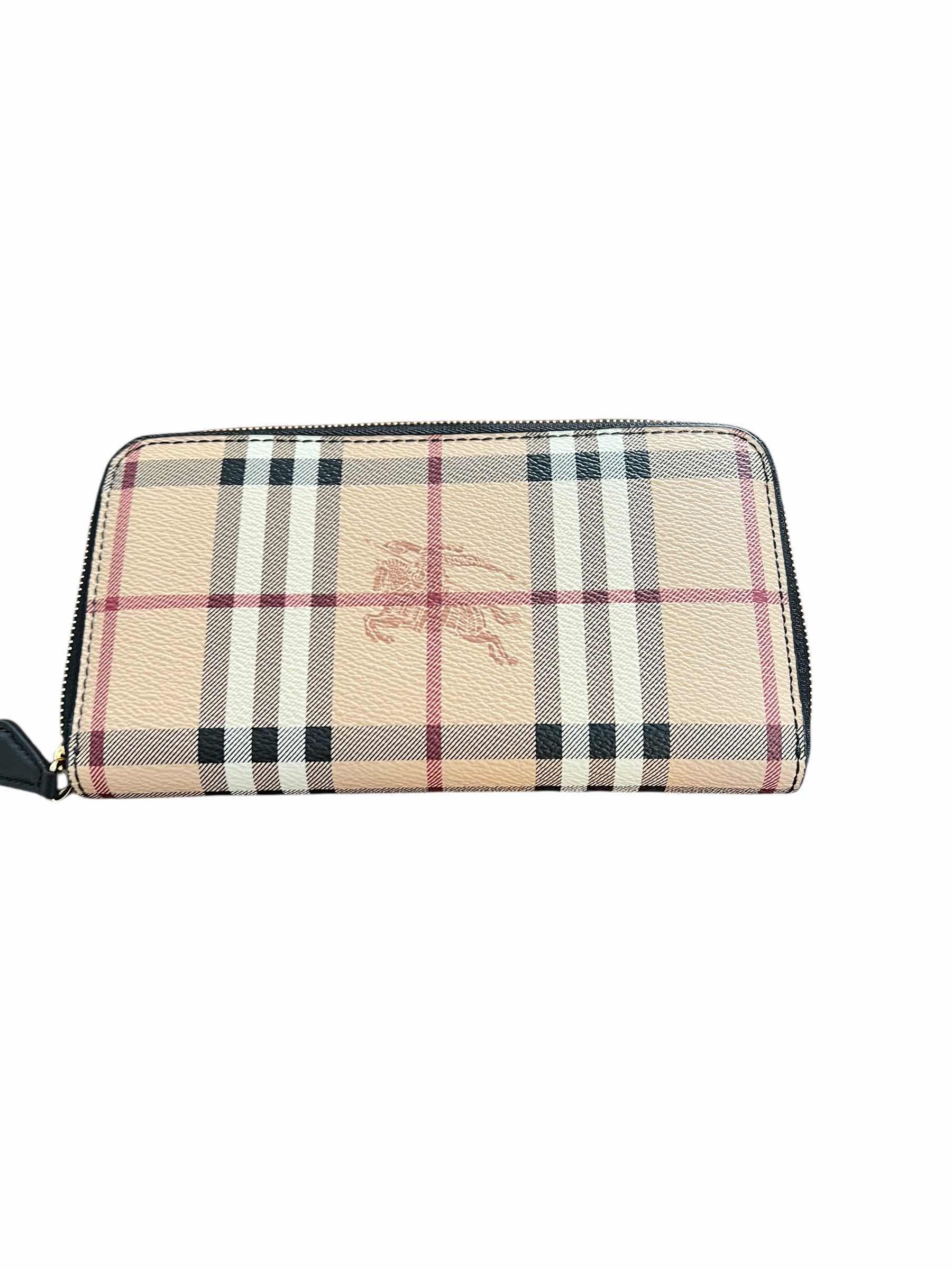 Photo 1 of DESIGNER HAND BAG “BURBERRY”CLUTCH. NOT AUTHENTICATED.