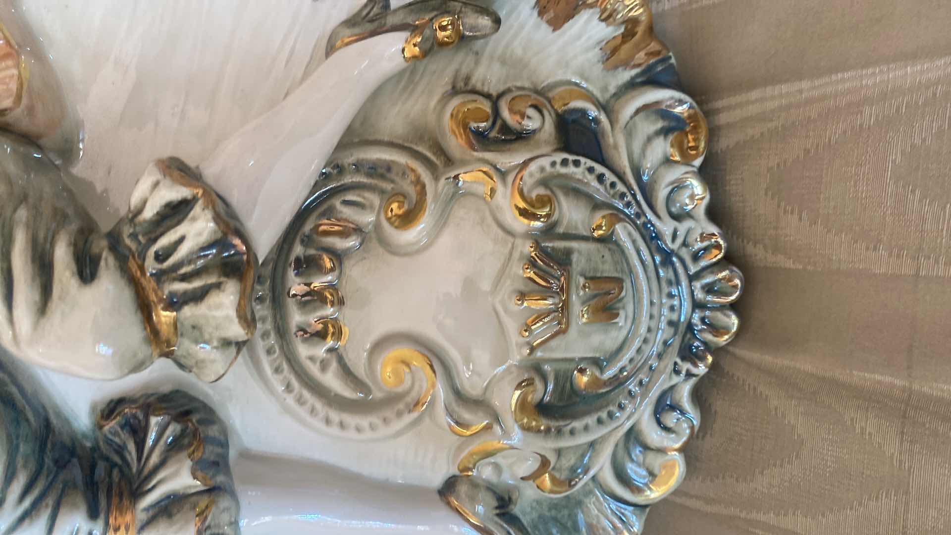 Photo 1 of CAPODIMONTE ROMEO LARGE WALL PORCELAIN WALL PLAQUE 13” x 22”
