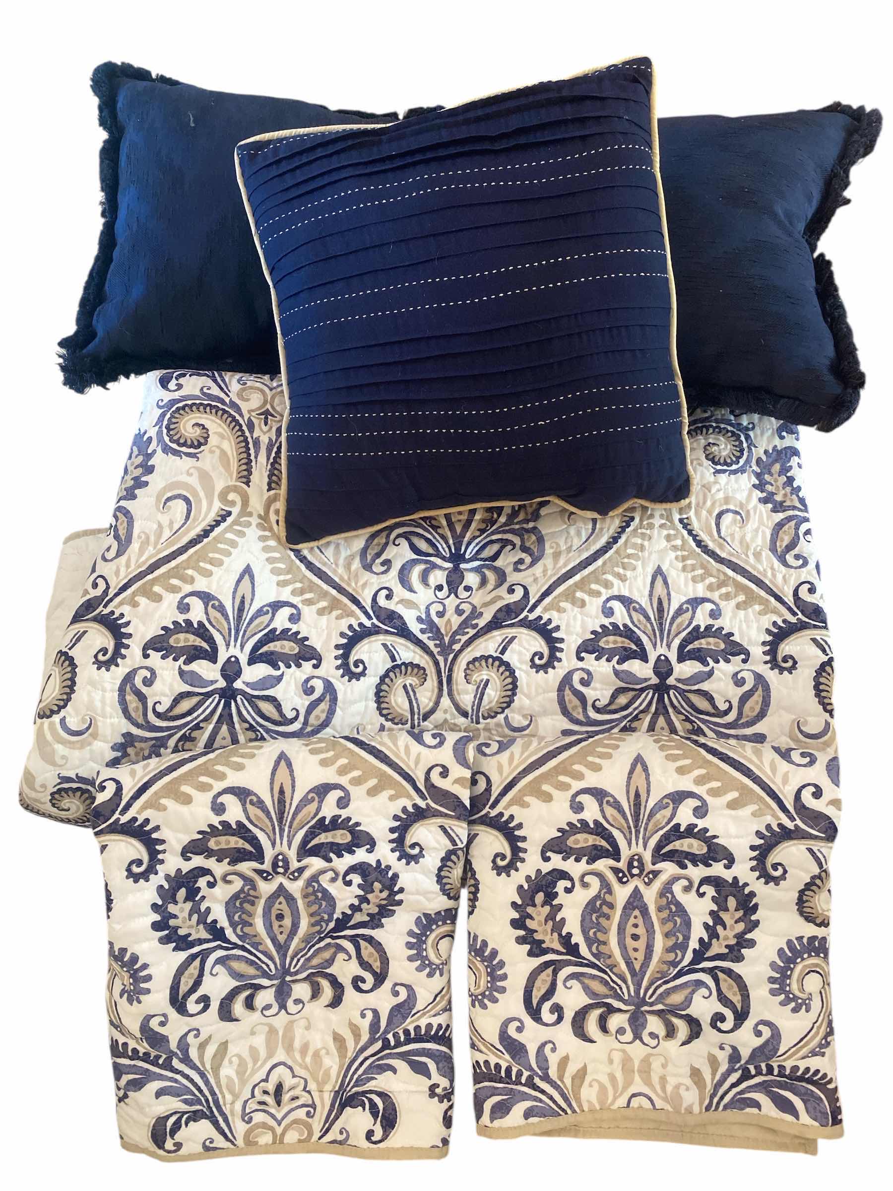 Photo 1 of MADISON PARK KING QUILT WITH 2 PILLOW SHAMS & 3 TOSS PILLOWS 96” X 104”