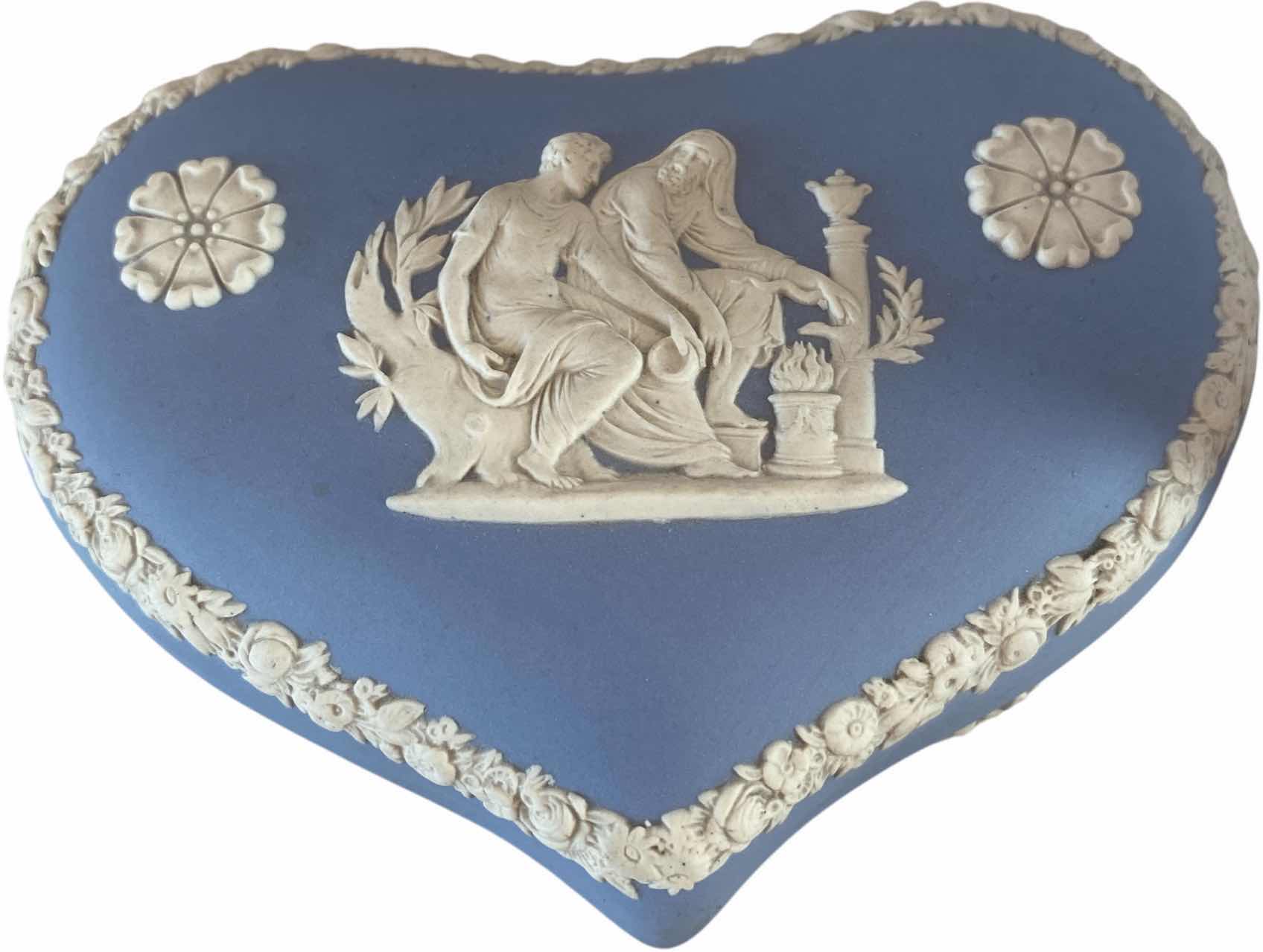 Photo 1 of WEDGWOOD TRINKET BOX 5” X 3” H2”