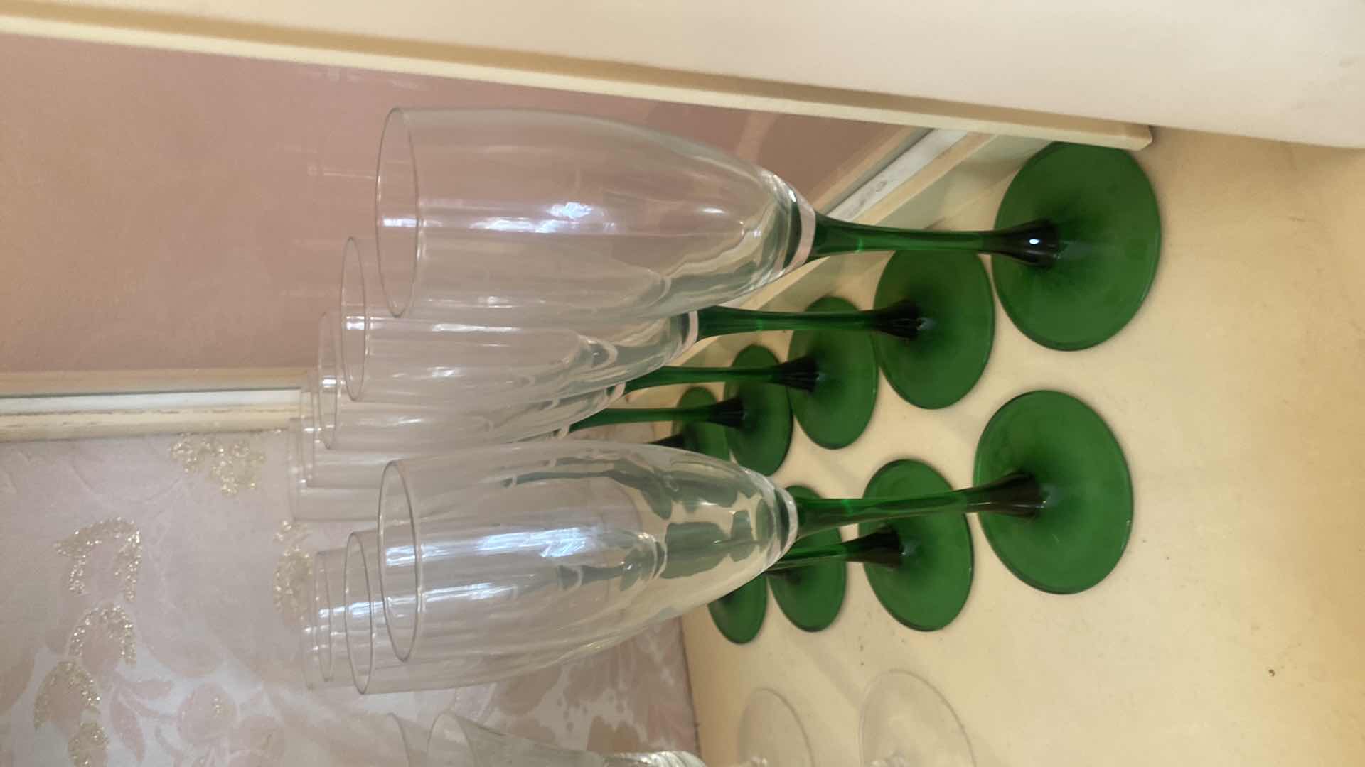 Photo 1 of 14 - STEMWARE