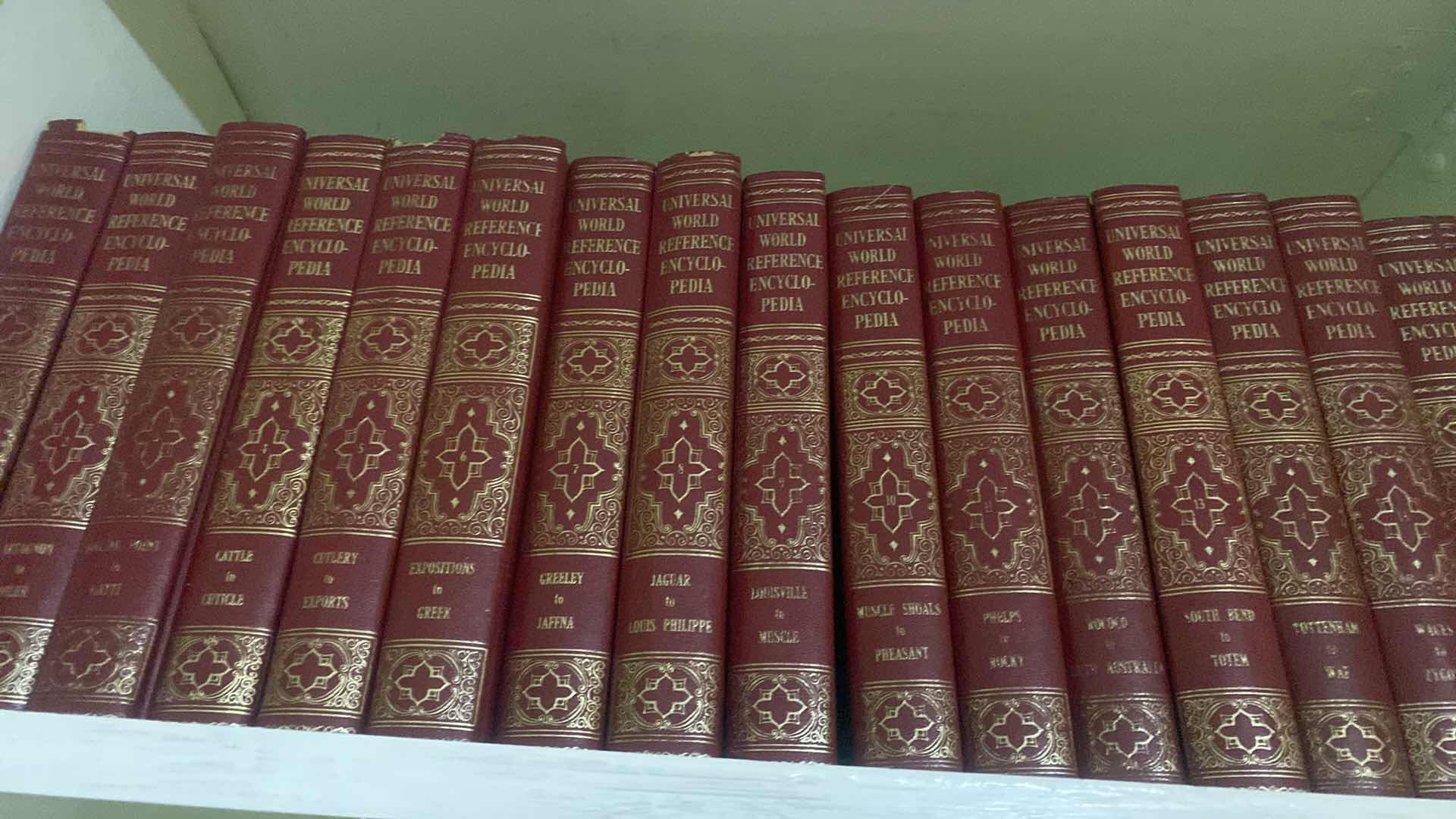 Photo 1 of VINTAGE  1960’s  WORLD REFERENCE ENCYCLOPEDIA’S
