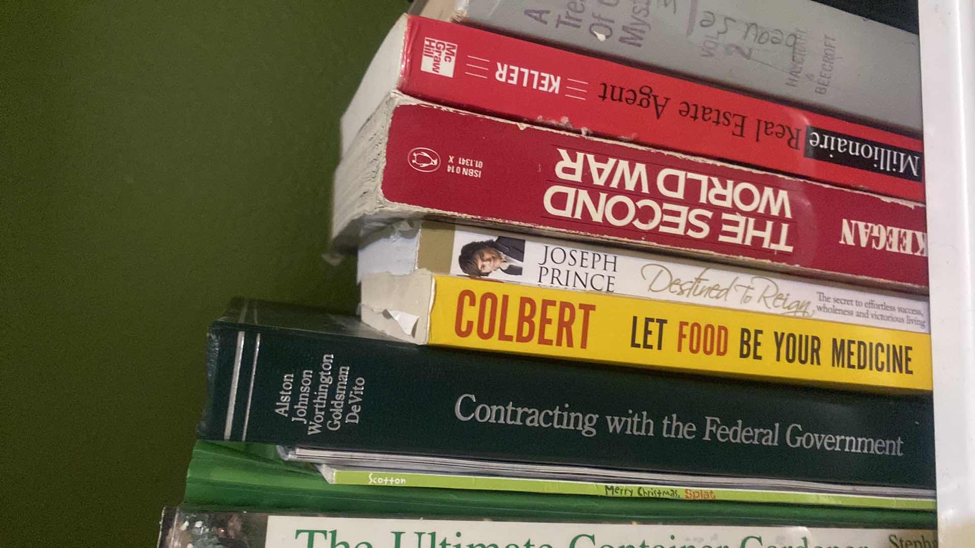 Photo 1 of 1 SHELF OF BOOKS - VARIOUS GENRES