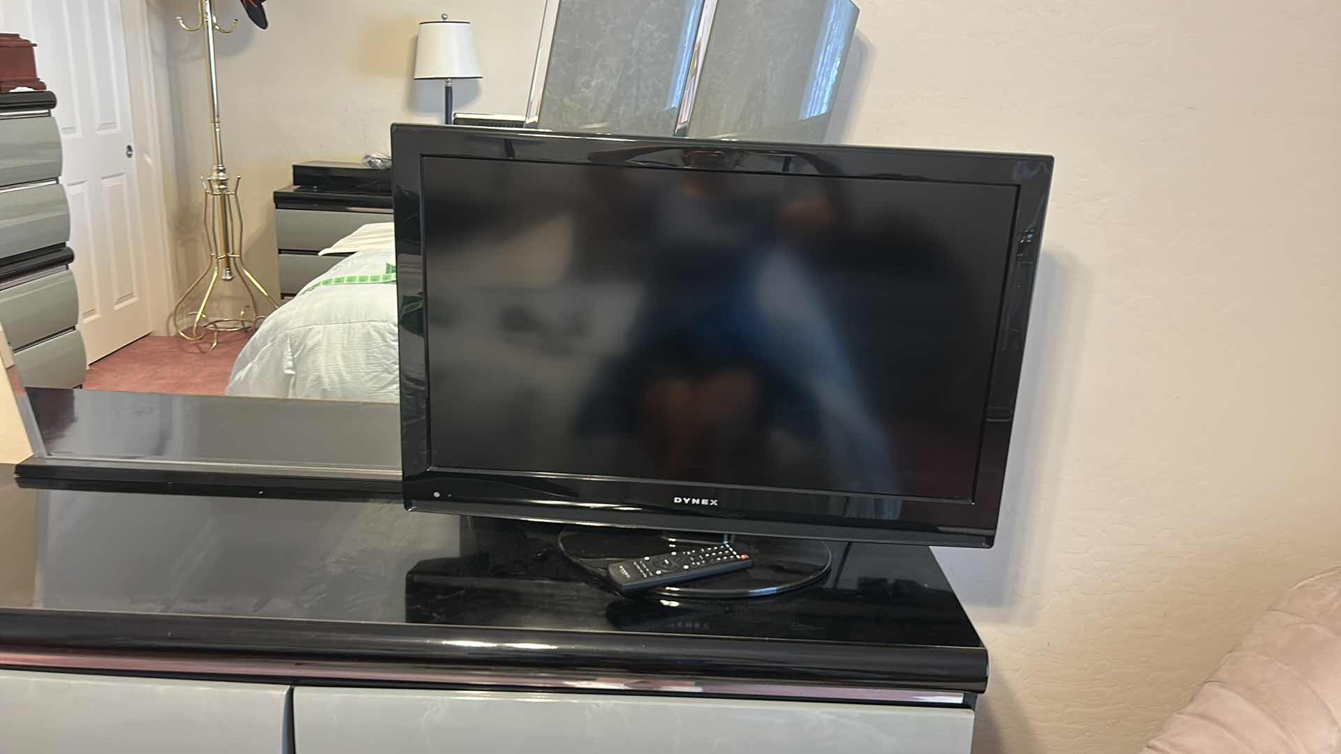 Photo 1 of DYNEX 32” TV WITH REMOTE