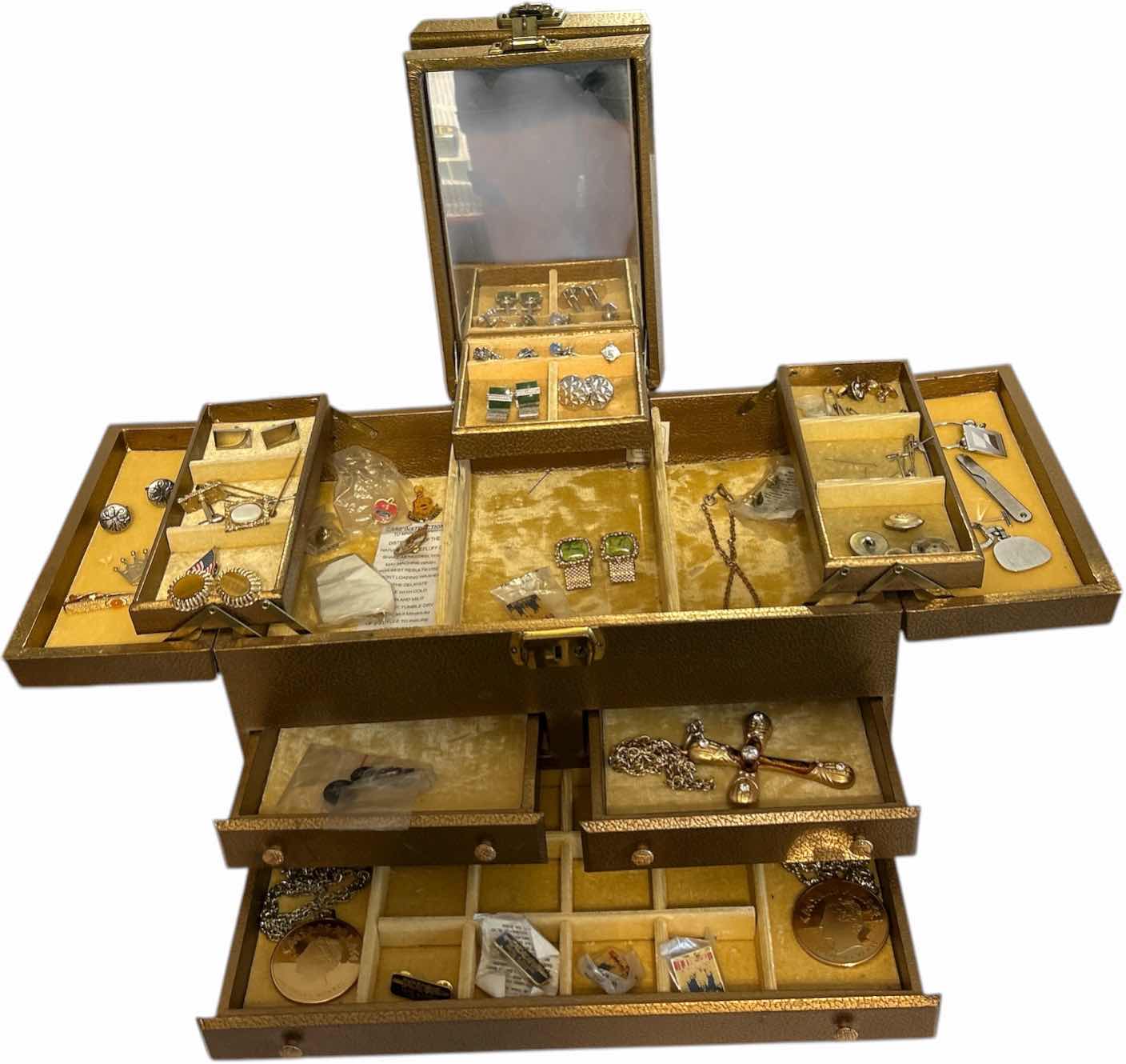 Photo 1 of VINTAGE JEWELRY CASE WITH MENS JEWELRY