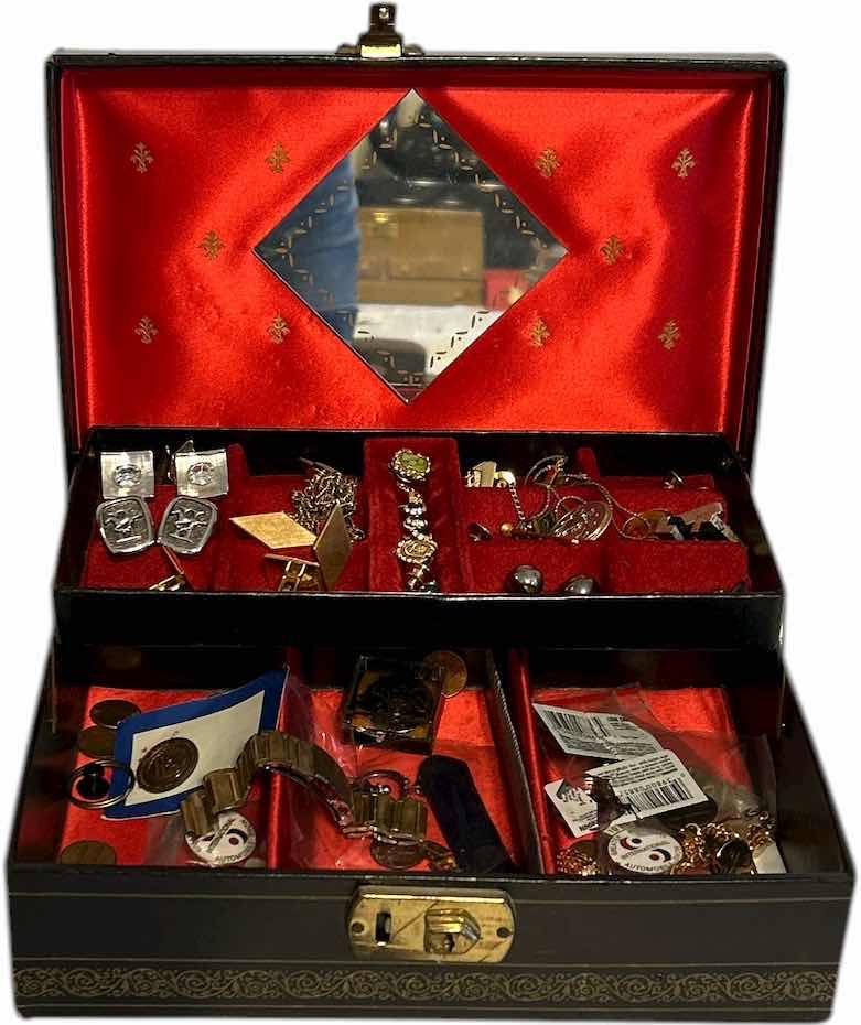 Photo 1 of VINTAGE JEWELRY CASE WITH MENS JEWELRY