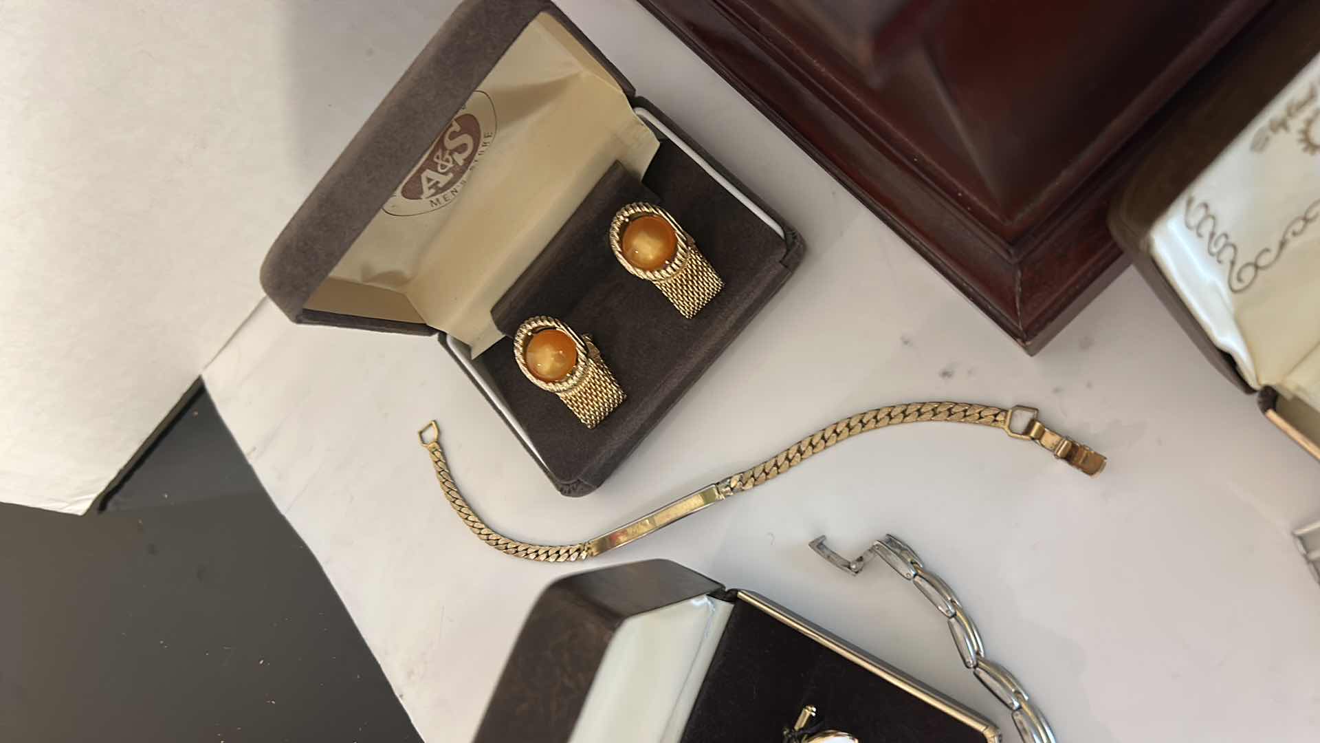 Photo 1 of JEWELRY CASE WITH MENS JEWELRY