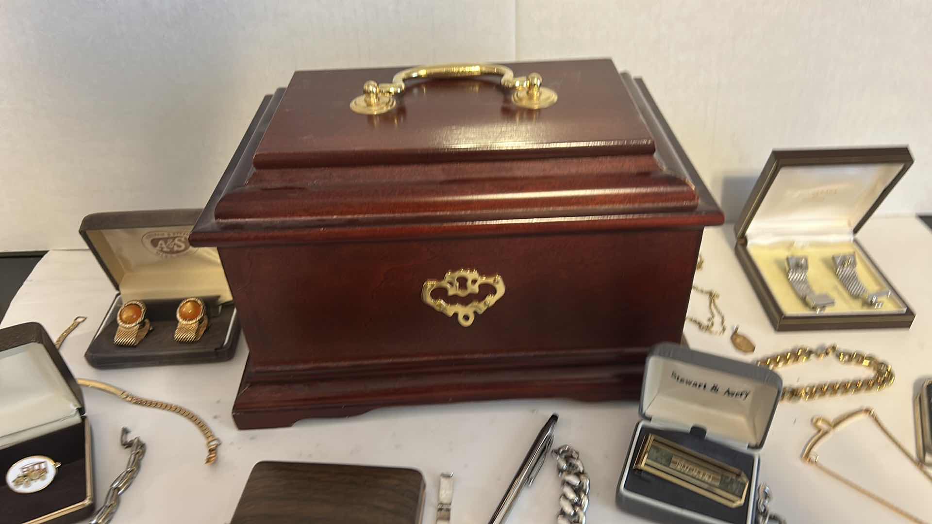 Photo 1 of JEWELRY CASE WITH MENS JEWELRY