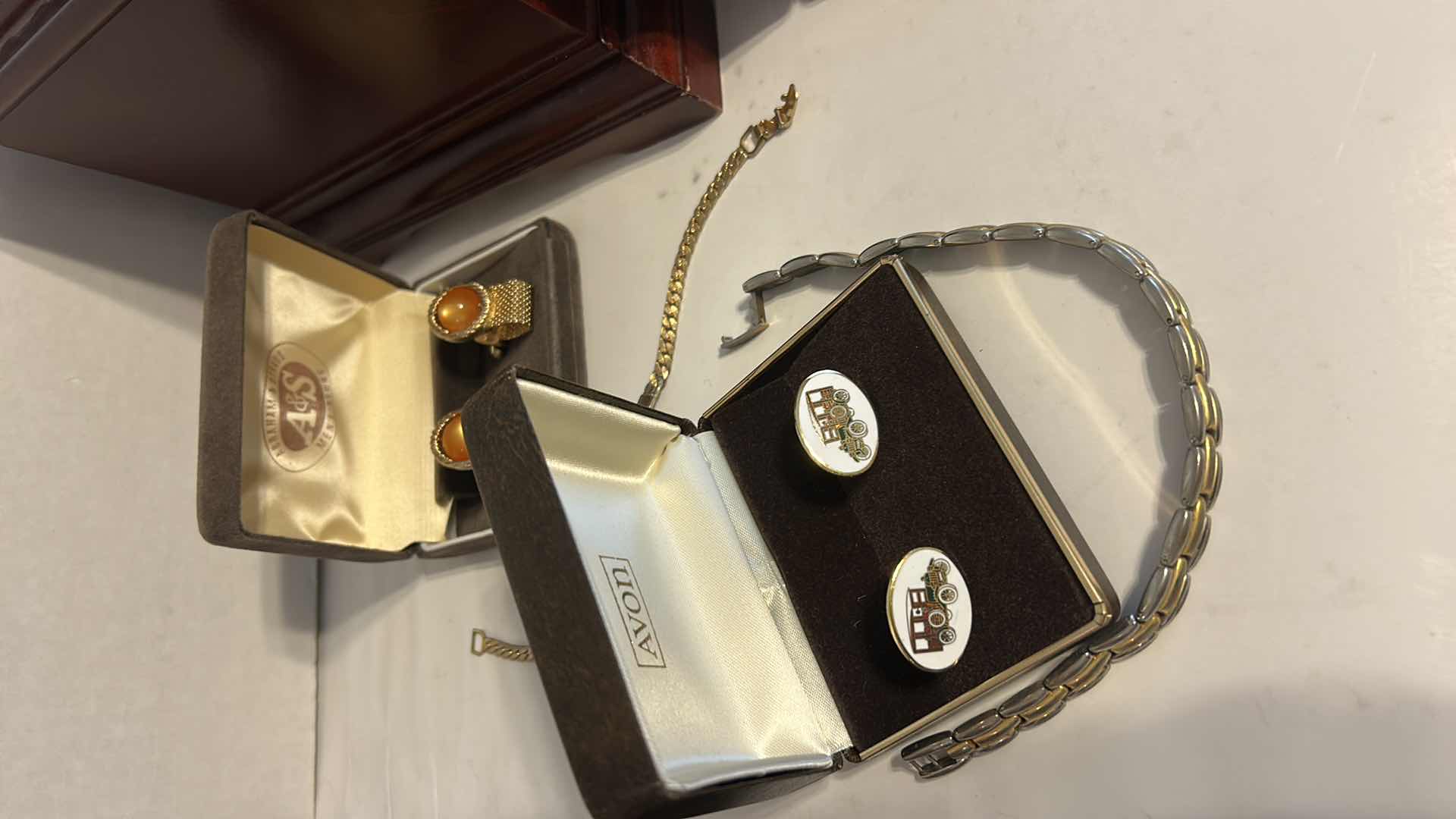 Photo 1 of JEWELRY CASE WITH MENS JEWELRY