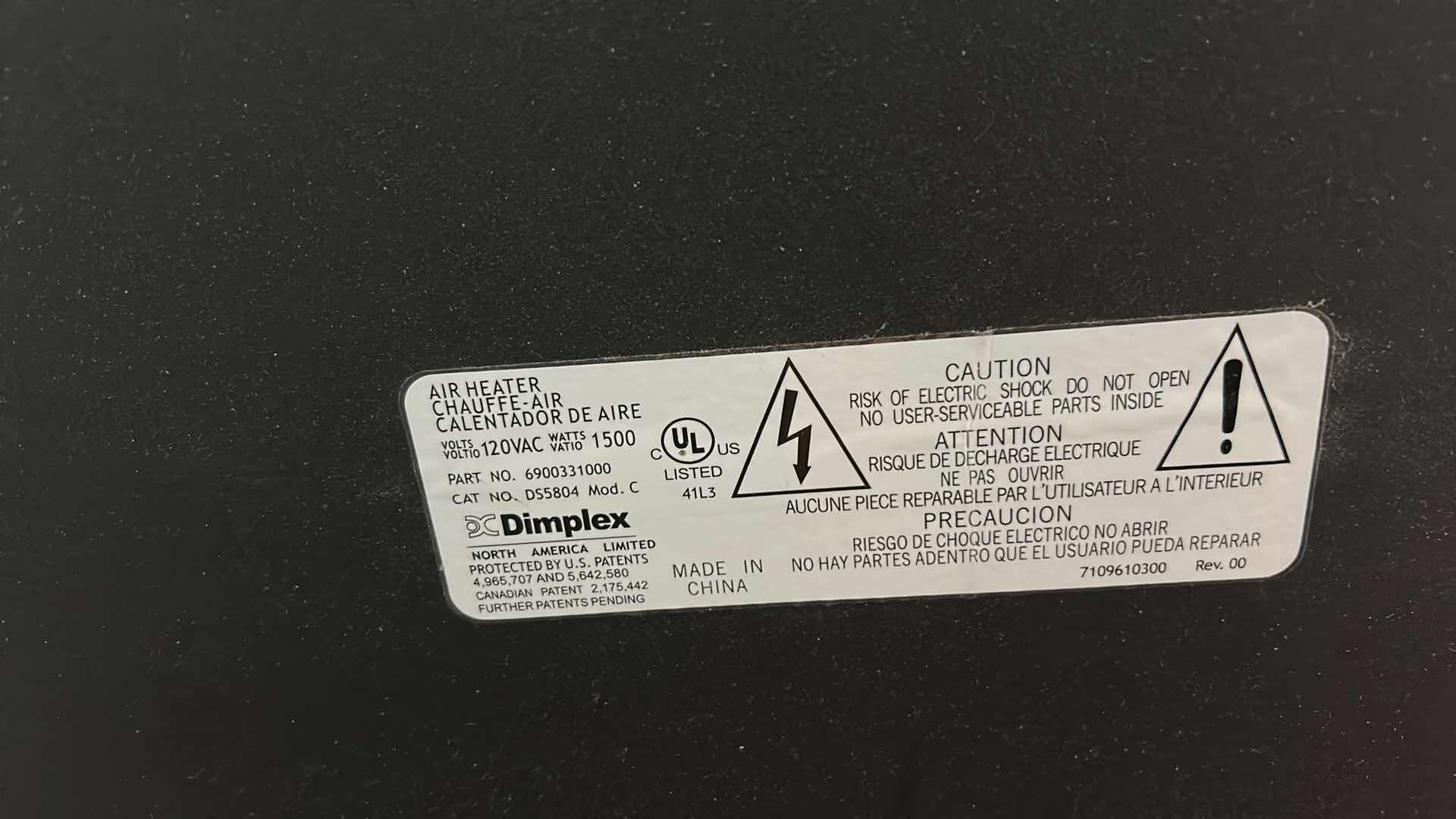 Photo 1 of DIMPLEX FIREPLACE ROOM HEATER 24“ x 16“ x H25 1/2“