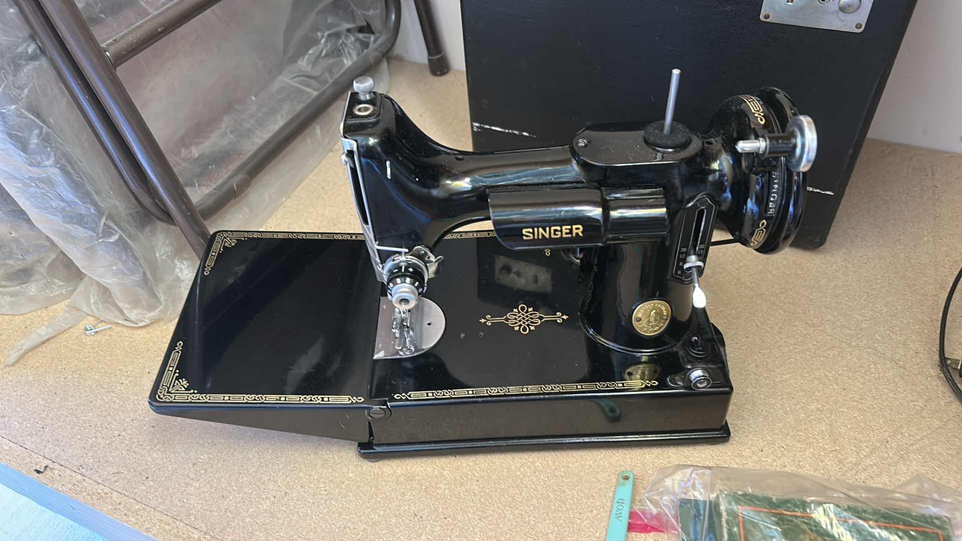 Photo 1 of VINTAGE SINGER SEWING MACHINE, ACCESSORIES AND CASE