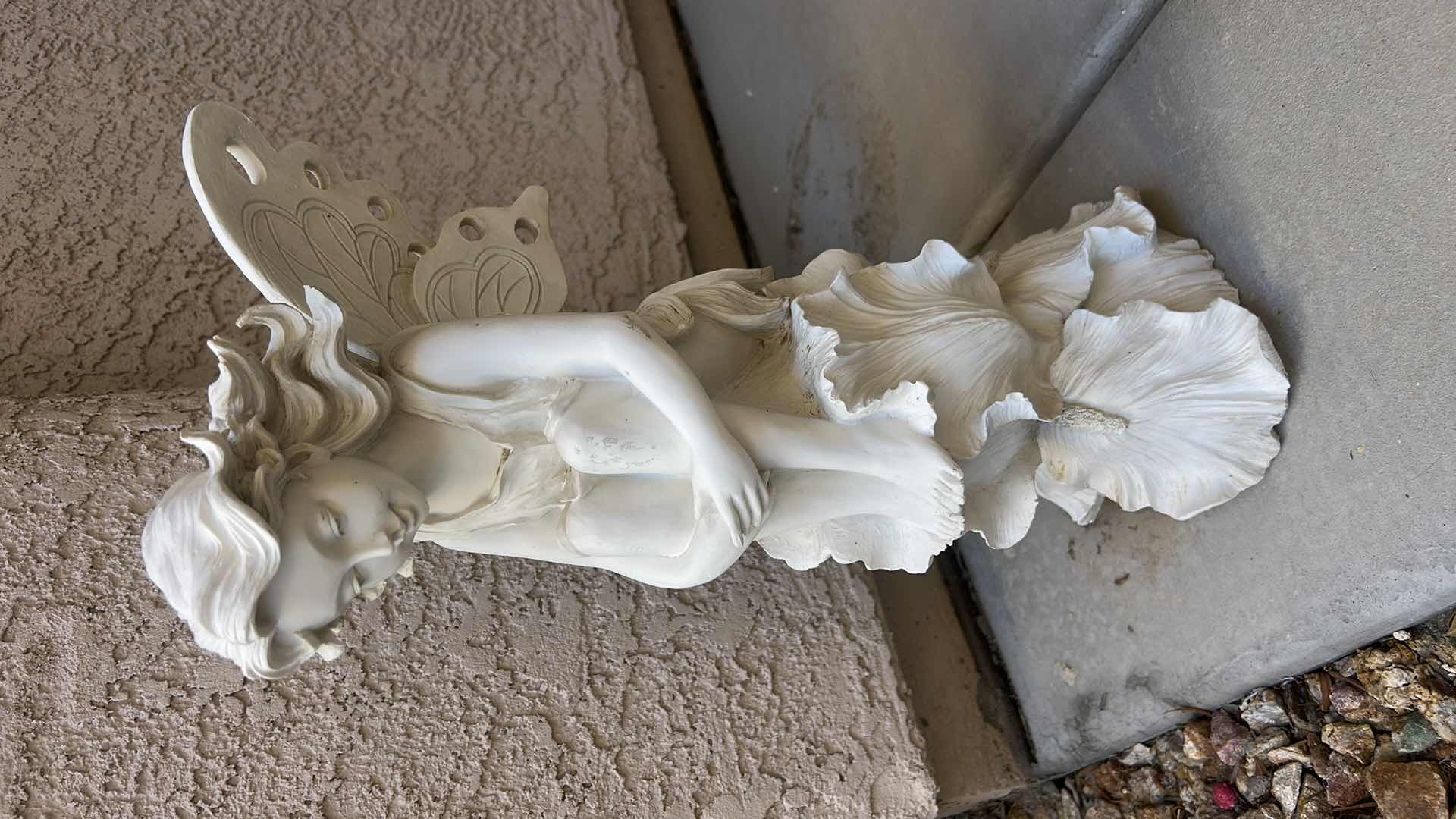 Photo 1 of OUTDOOR POTTERY ANGEL H19”