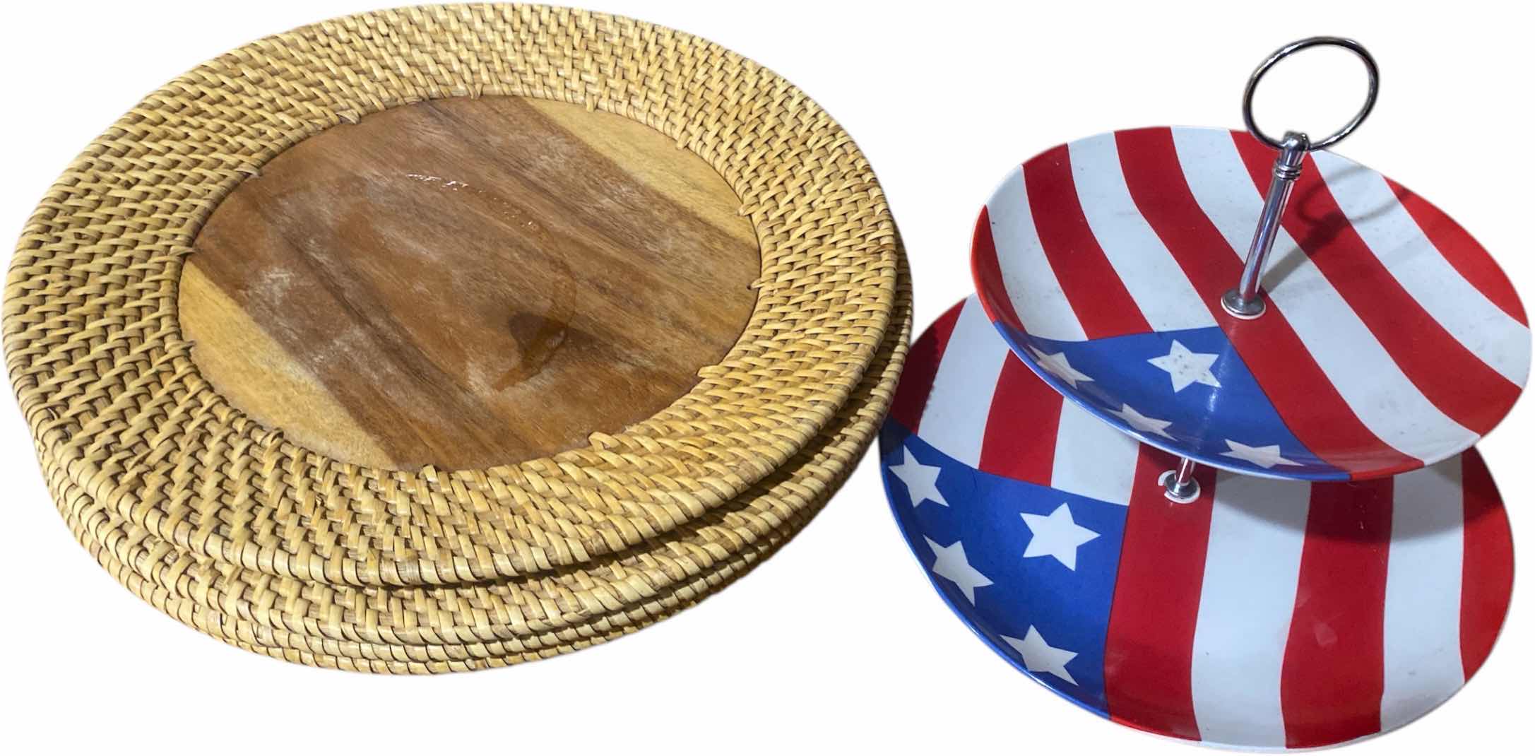 Photo 1 of NEW MANGO SERVING SET, 4 STRAW CHARGERS & 2 TIER PATRIOTIC SERVER