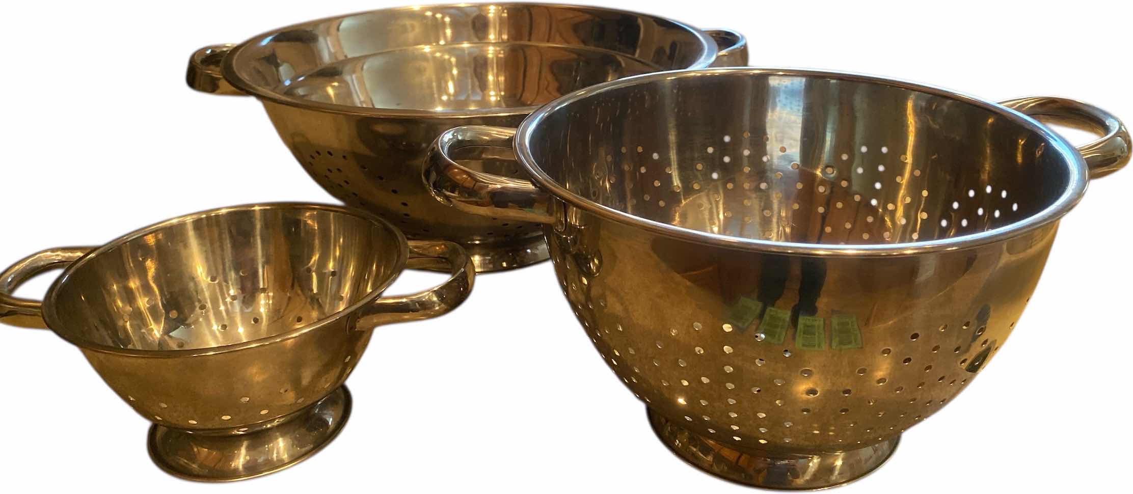 Photo 1 of 3-STAINLESS COLANDER SET & 1 BOWL