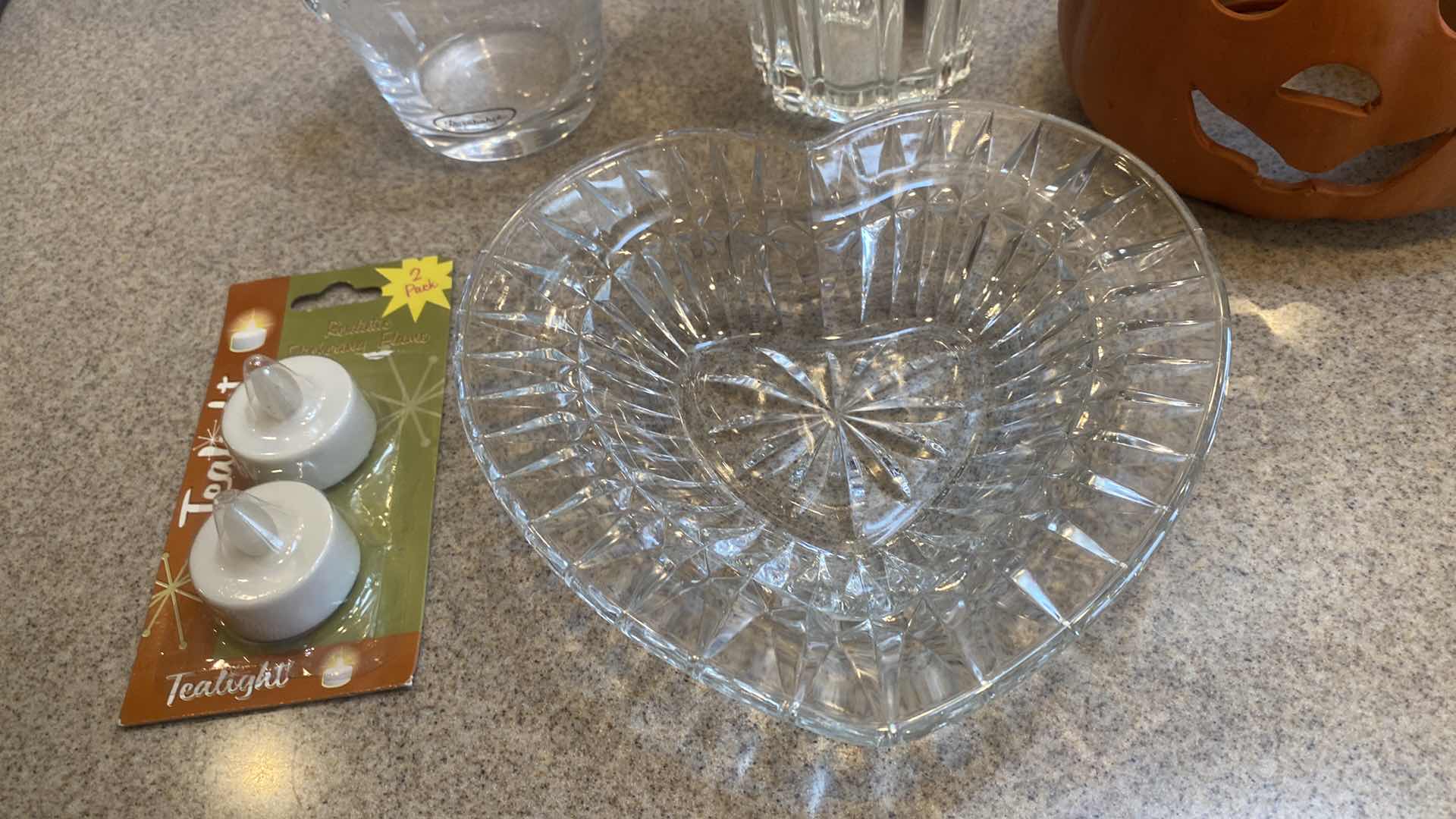 Photo 1 of GLASS BASKET, PUMPKIN WITH VOTIVES, CRYSTAL HEART CANDY DISH & VASE H8”