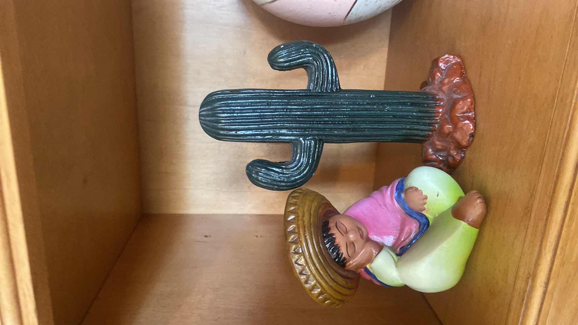 Photo 1 of 4-SOUVENIRS & POTTERY FROM TUCUMCARI NEW MEXICO 7 1/2” x 6 1/2”