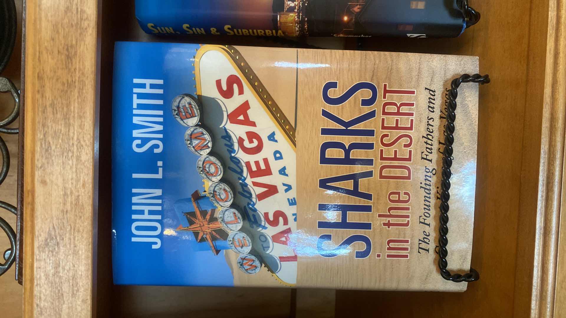 Photo 1 of PAIR LAS VEGAS HARDBOUND BOOKS