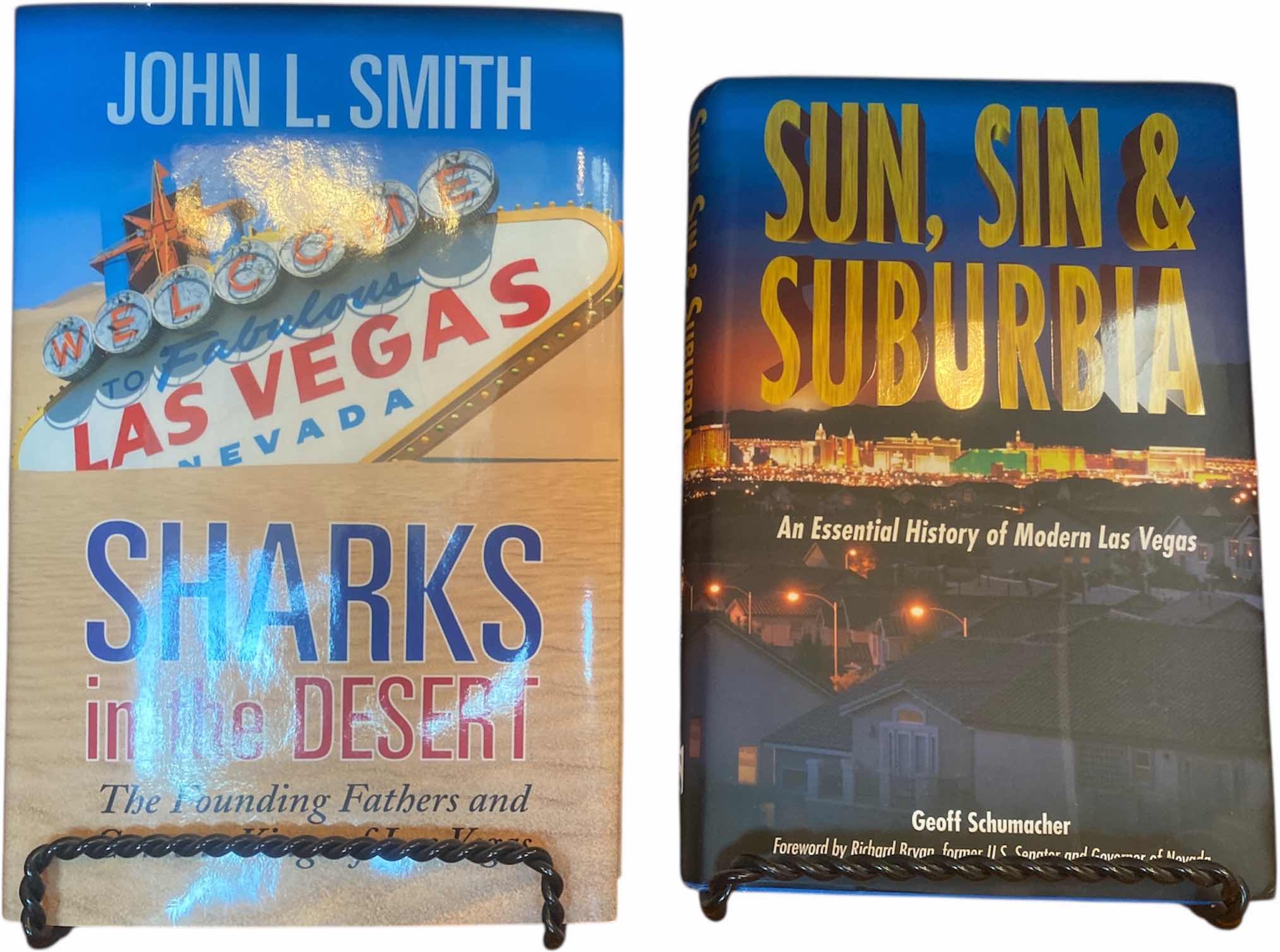 Photo 1 of PAIR LAS VEGAS HARDBOUND BOOKS