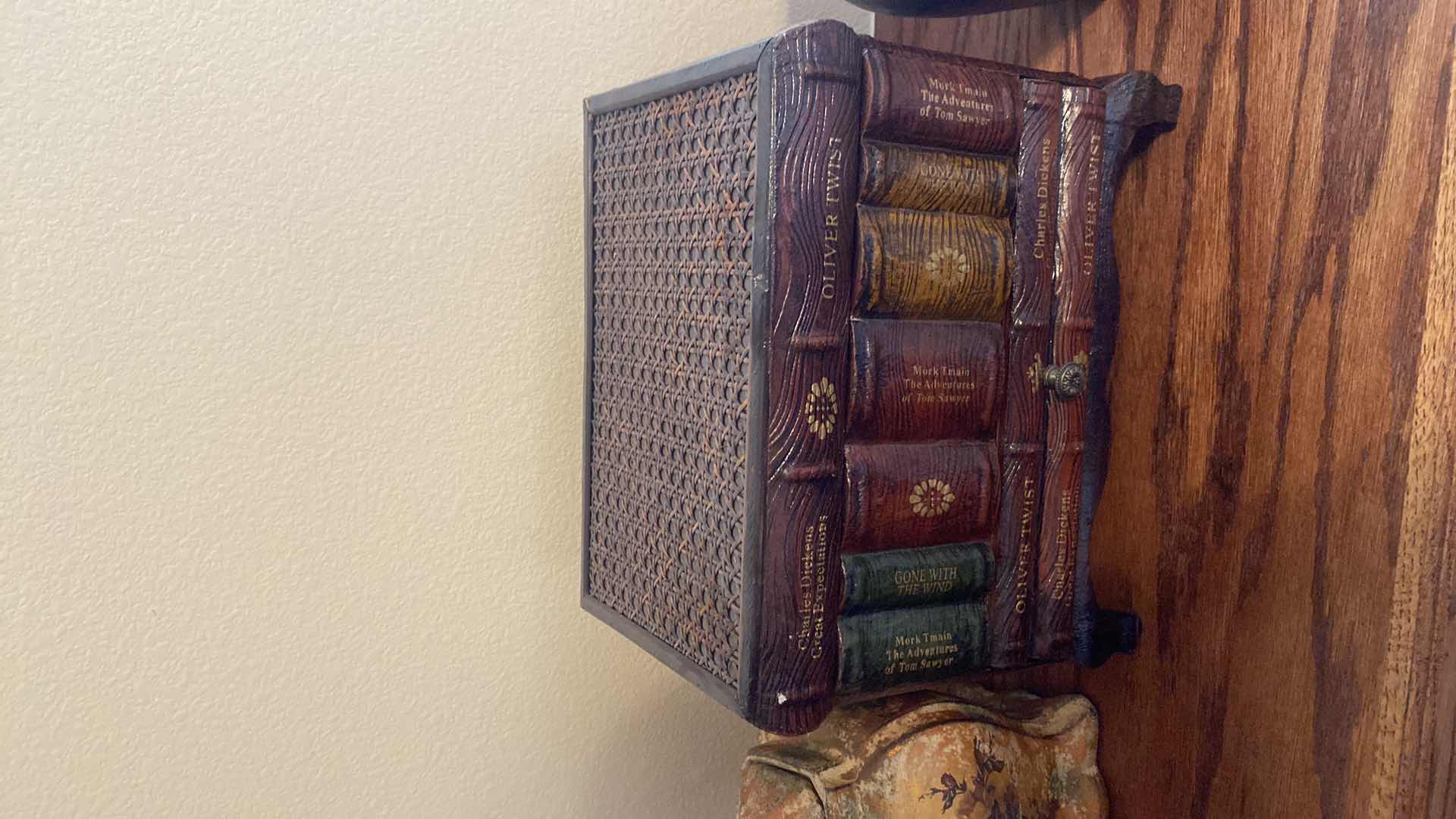 Photo 1 of 3-DECOR VASES & WOOD BOX 12” x 8” H10 1/2”