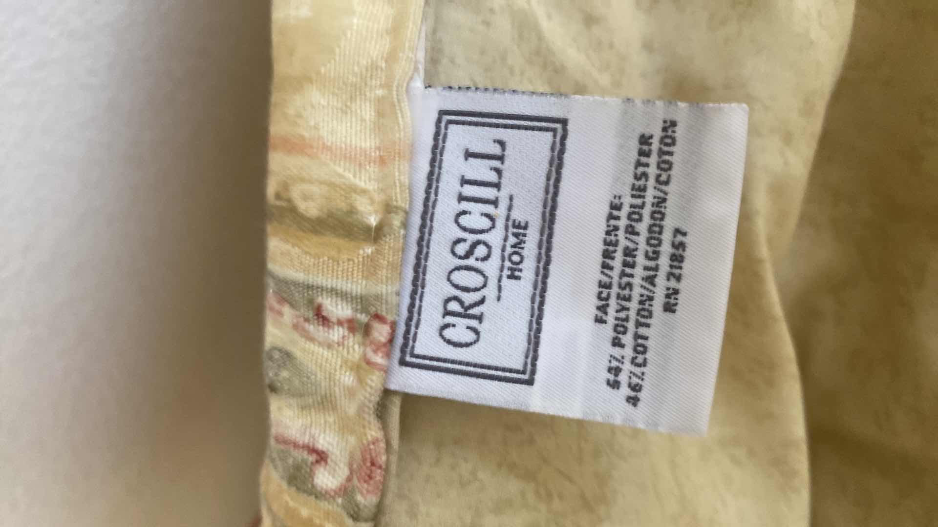 Photo 1 of CROSCILL QUEEN SIZE FLORAL COMFORTER PILLOW SHAMS & TOSS PILLOWS