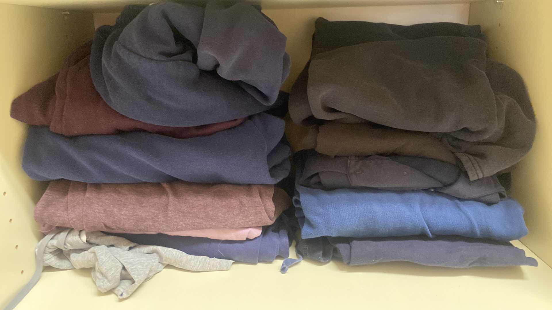 Photo 1 of 3 SHELFS MENS SIZE 2 XL & XL CLOTHING