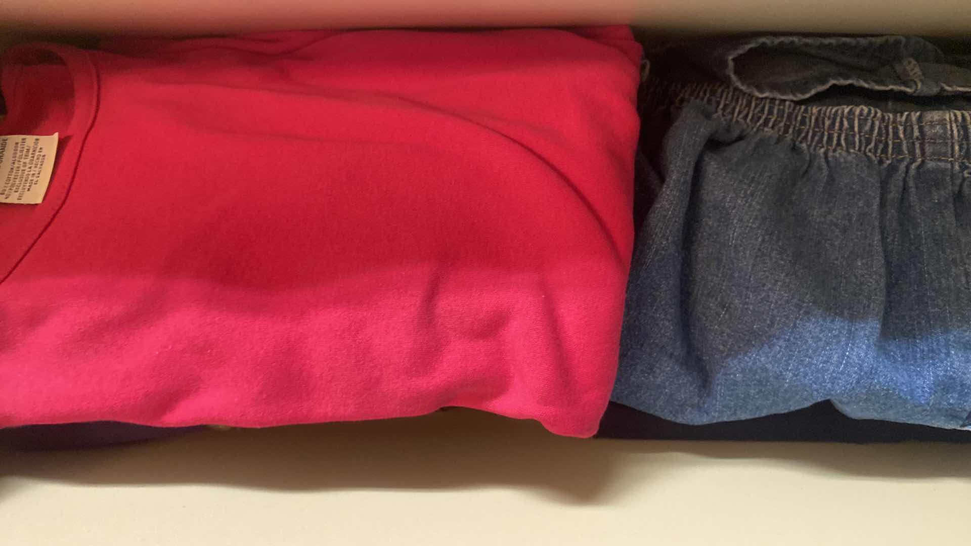 Photo 1 of 8 SHELFS MENS SIZE 2 XL & XL CLOTHING