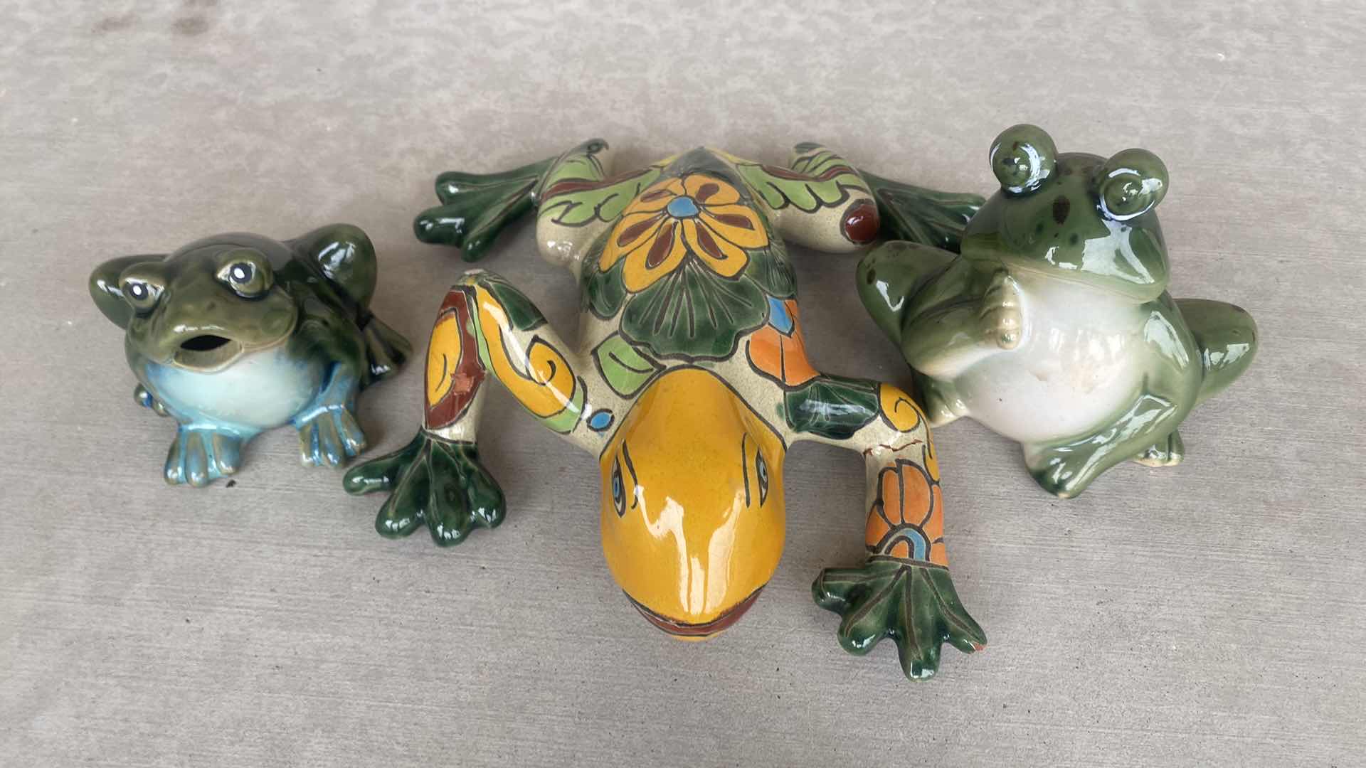 Photo 1 of 4-CERAMIC REPTILES YARD ART LARGEST 7” x 9”