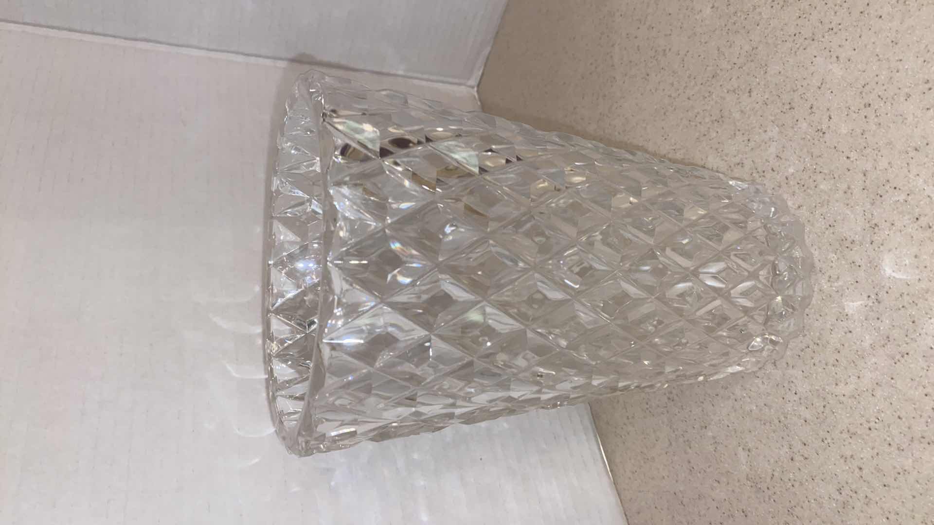 Photo 1 of CRYSTAL VASE H9”