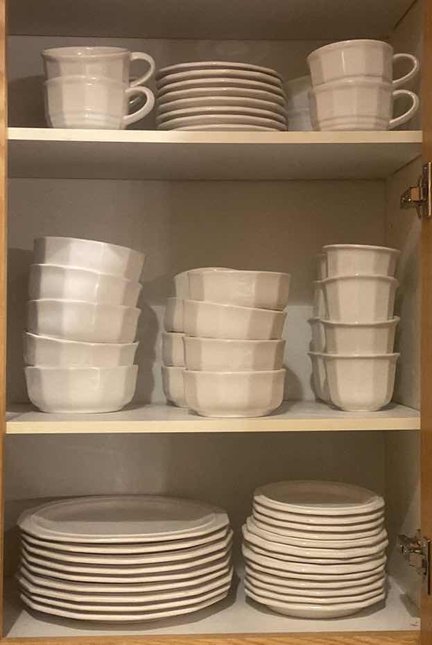 Photo 1 of 59-PFALTZGRAFF HERITAGE DINNERWARE (more available sold separately)