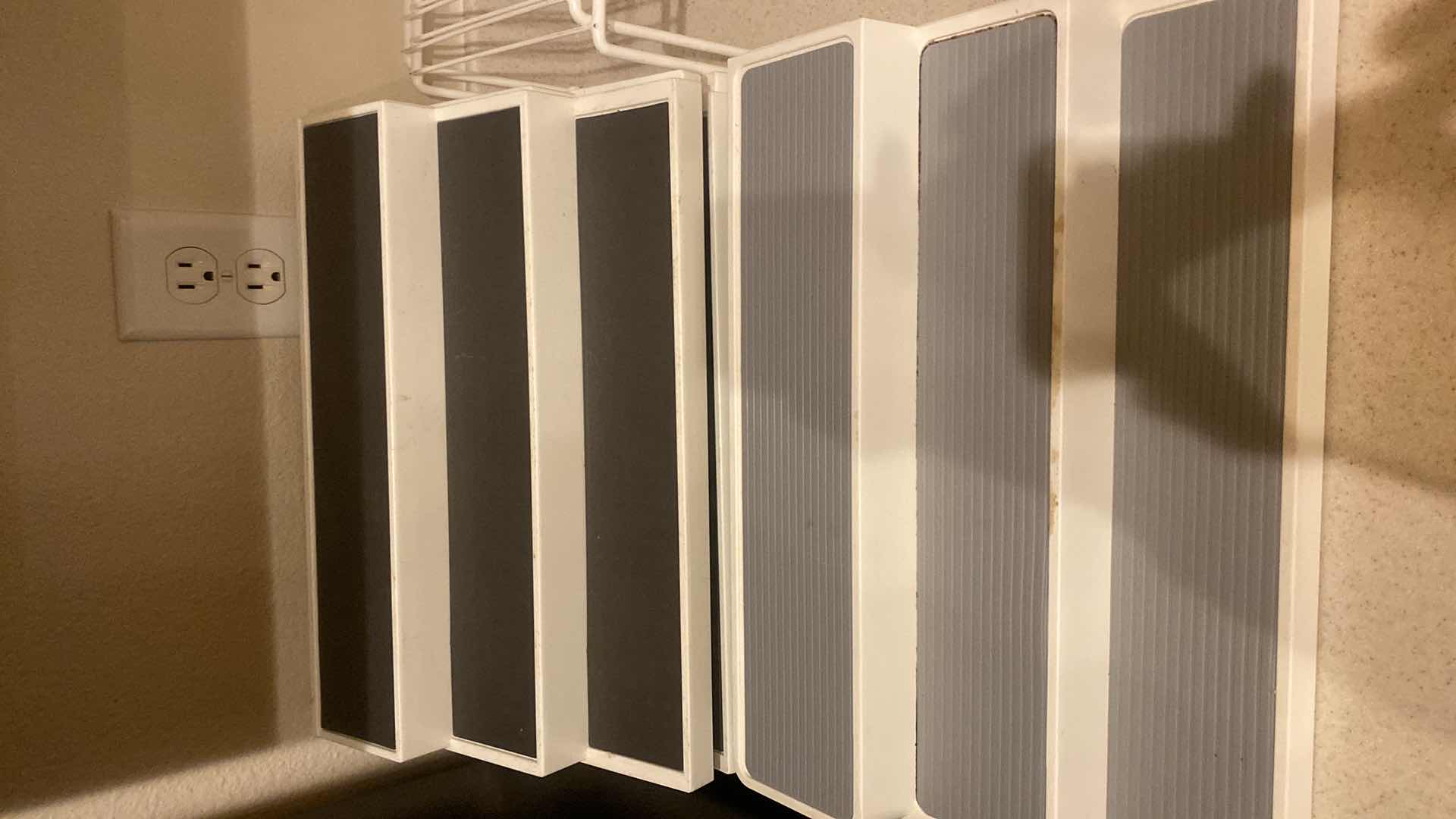 Photo 1 of 4 ADJUSTABLE TIERED STORAGE 14 1/4”to 25 1/2“& & 4 WIRE RACKS