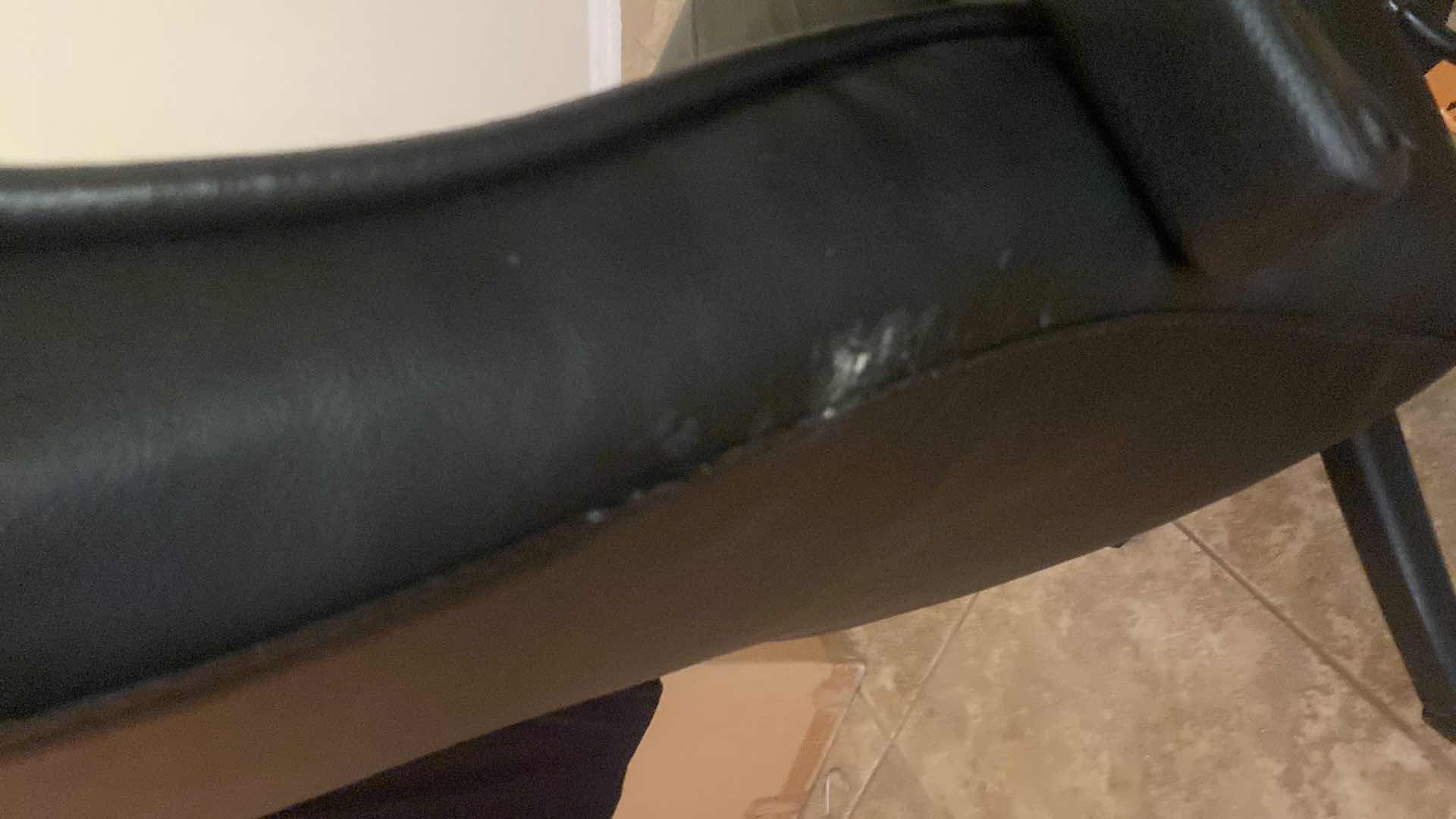 Photo 1 of BLACK OFFICE CHAIR WITH WHEELS