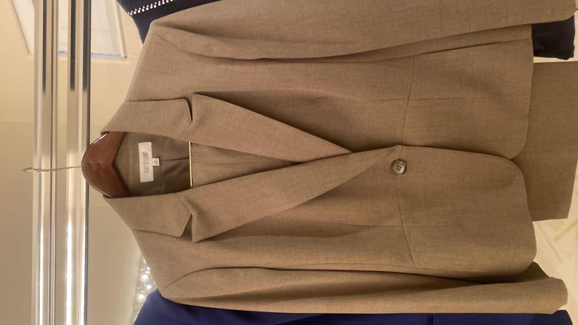 Photo 1 of 3-WOMENS SIZE 16 SUITS LIZ CLAIBORNE, SUIT STUDIO & ALFRED DUNNER