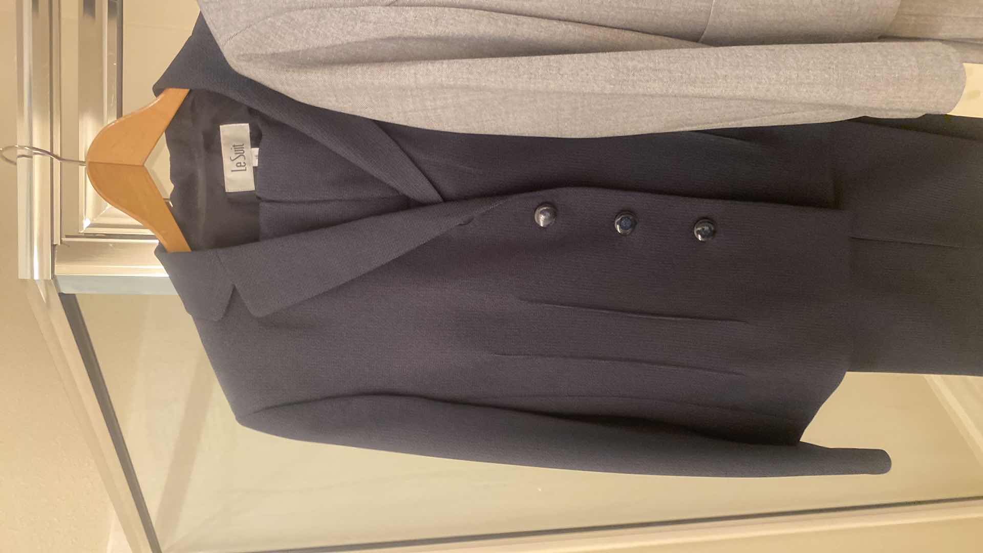 Photo 1 of 3-WOMENS SIZE 16 SUITS LE SUIT, SUIT STUDIO & EVAN-PICONE