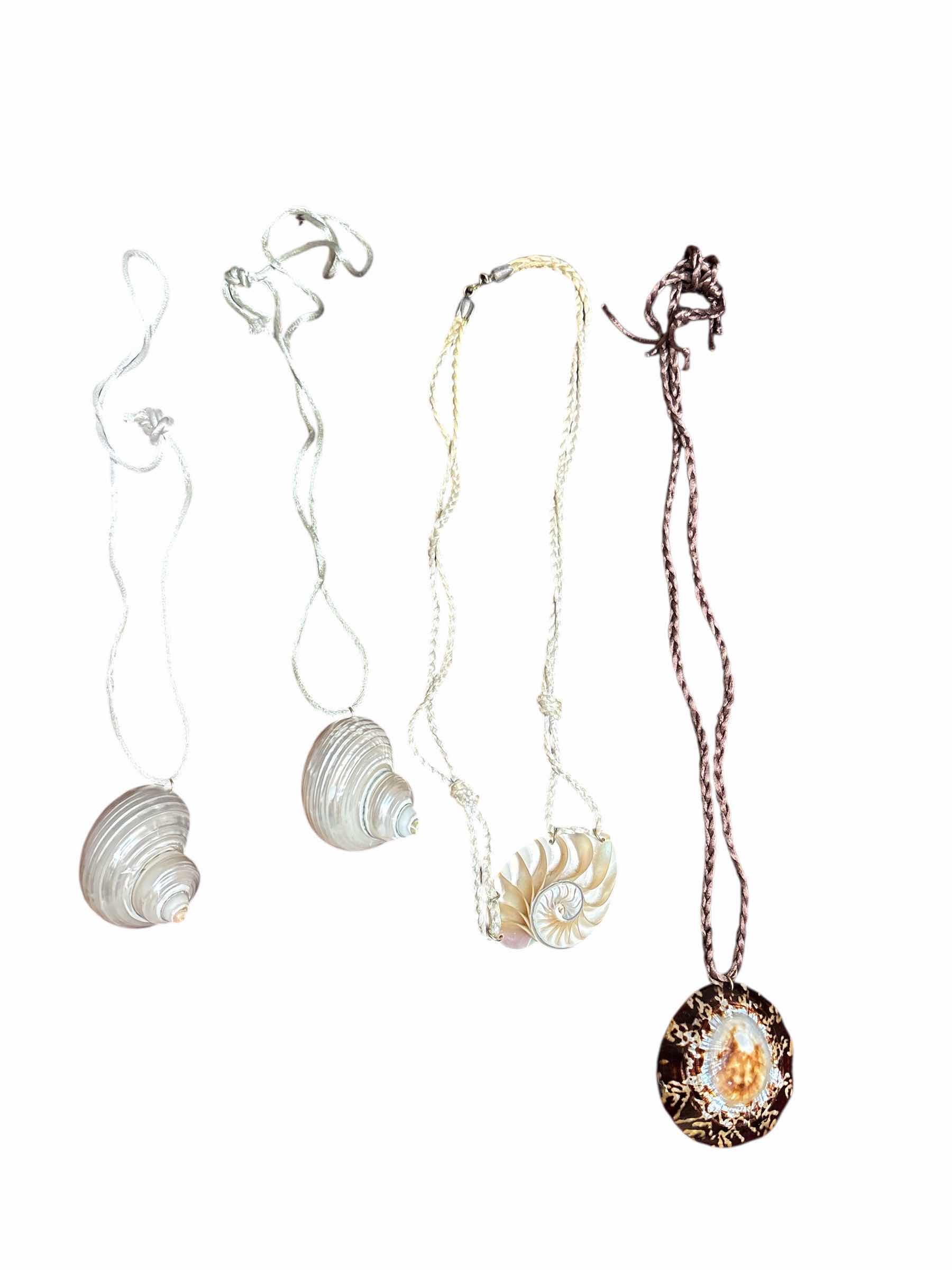 Photo 1 of (8)PCS SHELL FASHION JEWELRY