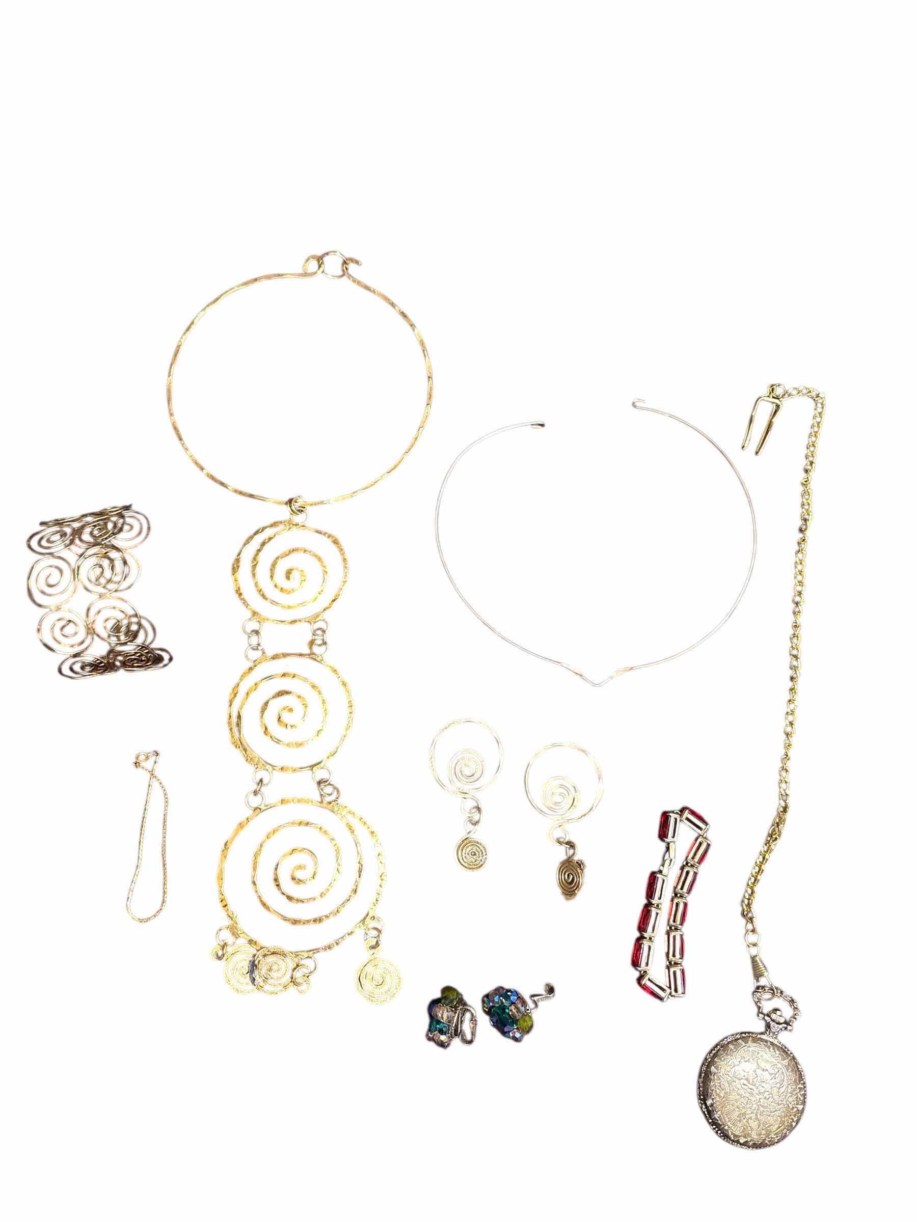 Photo 1 of (8)PCS FASHION JEWELRY