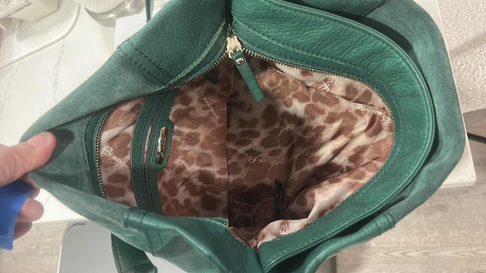 Photo 1 of VINTAGE GREEN LEATHER AND SUEDE HANDBAG
