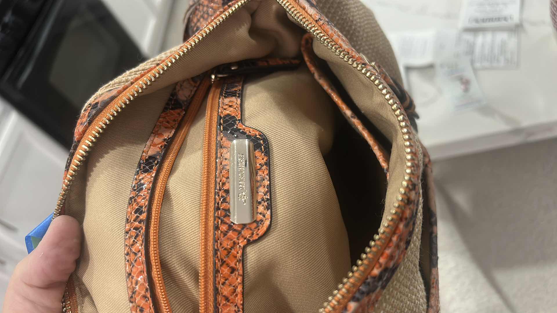 Photo 1 of VINTAGE HANDBAG