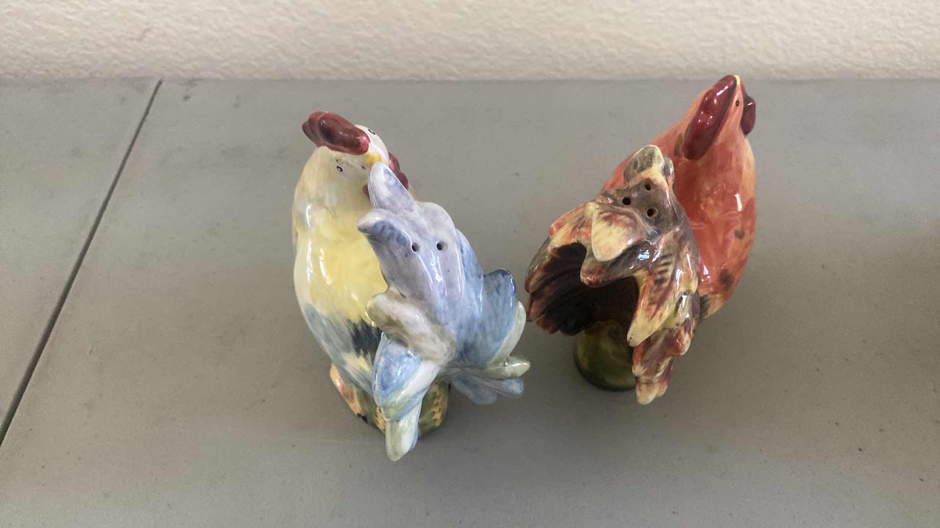 Photo 1 of ROOSTER SALT & PEPPER AND ROOSTER VINEGAR H12”