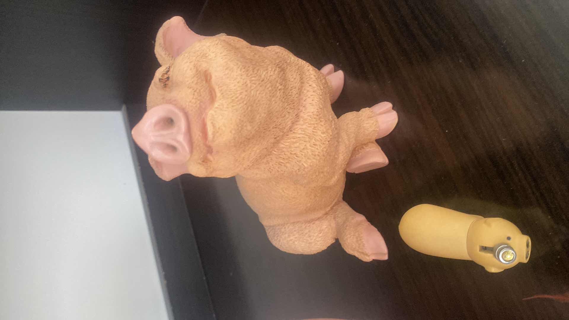 Photo 1 of 2 RESIN PIGS & 1 GLAZED PIGGY BANK 10“ x 7“
